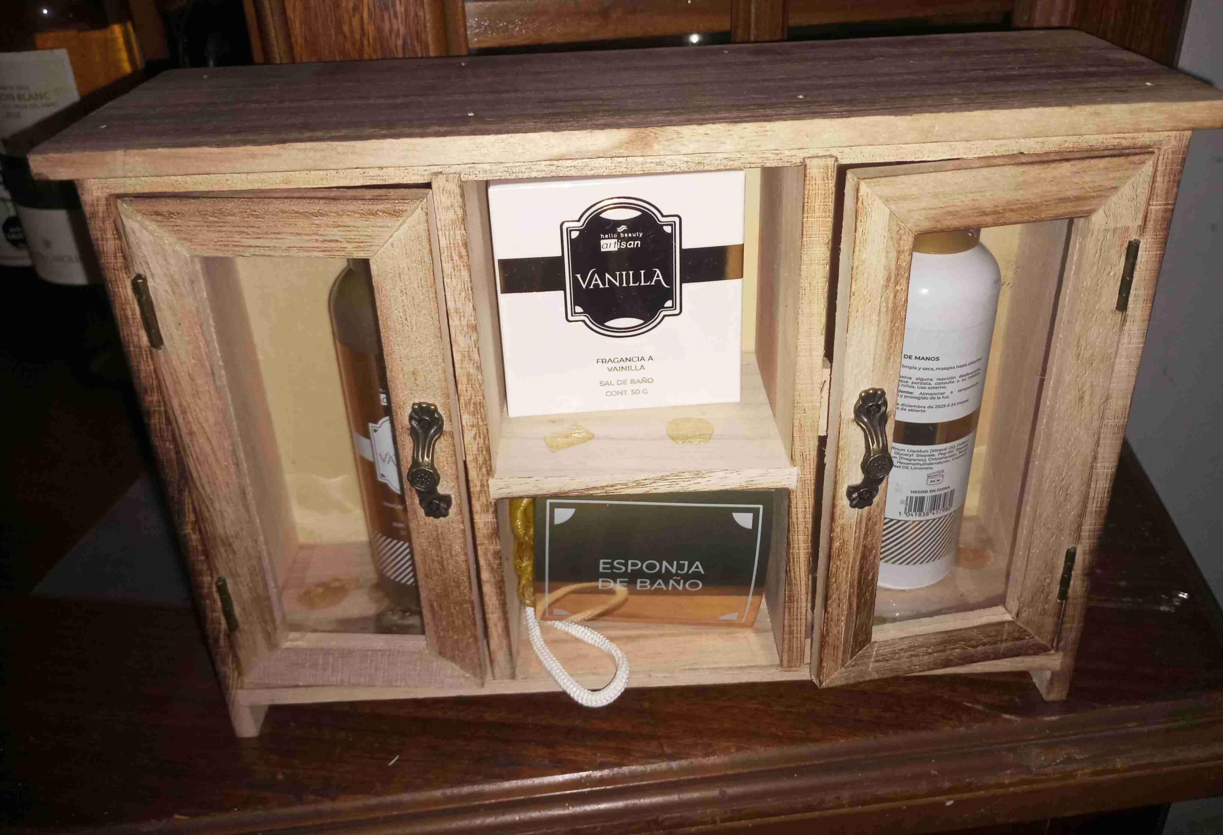 Set de baño vainilla en caja de madera - miniatura 3