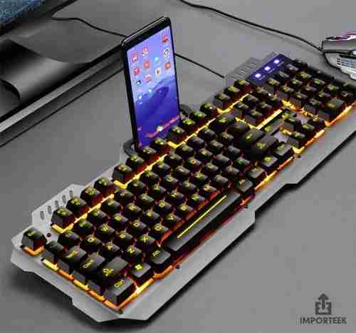 Teclado mecánico retroiluminado