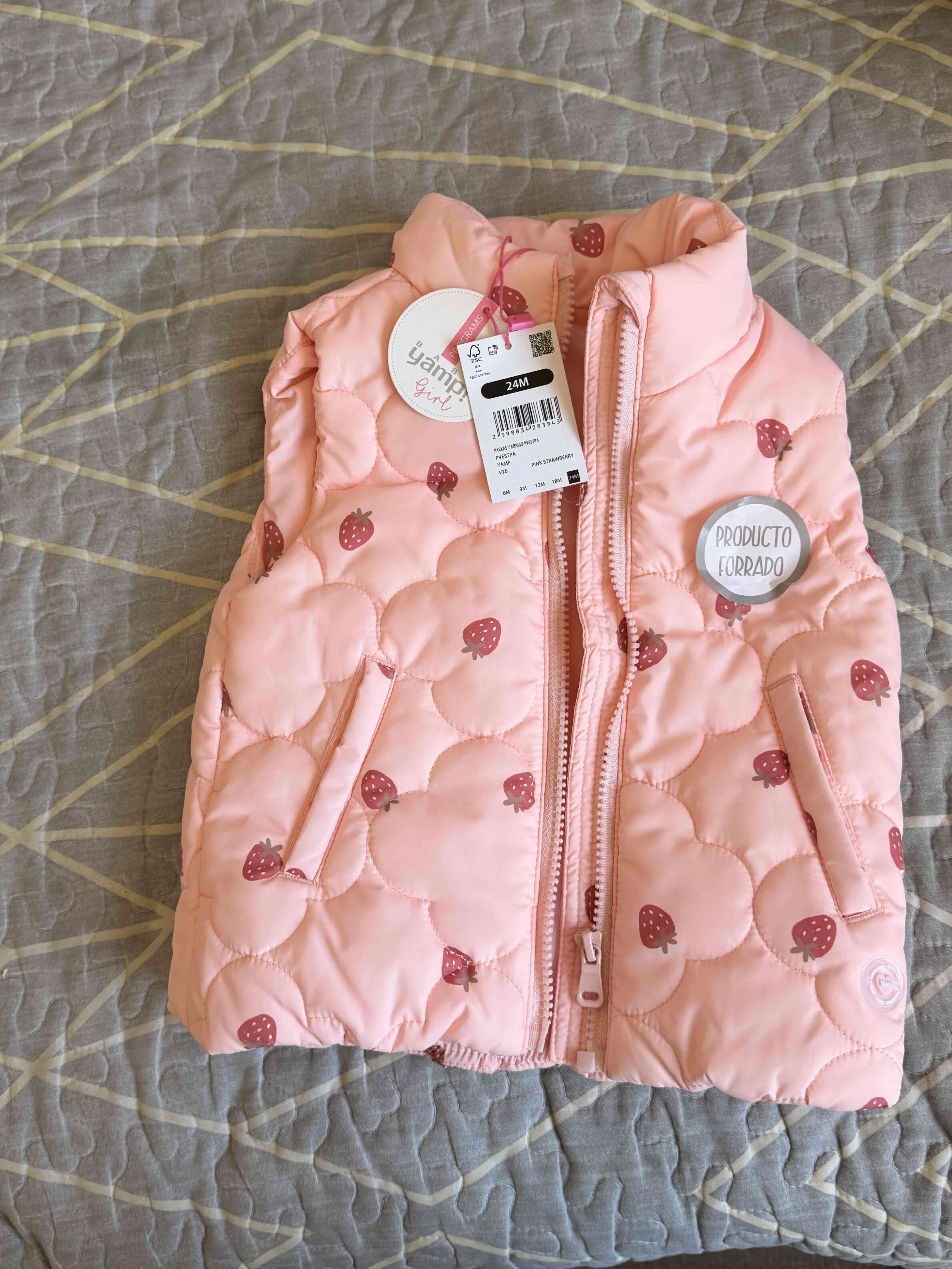 Cortaviento acolchado rosado 24M