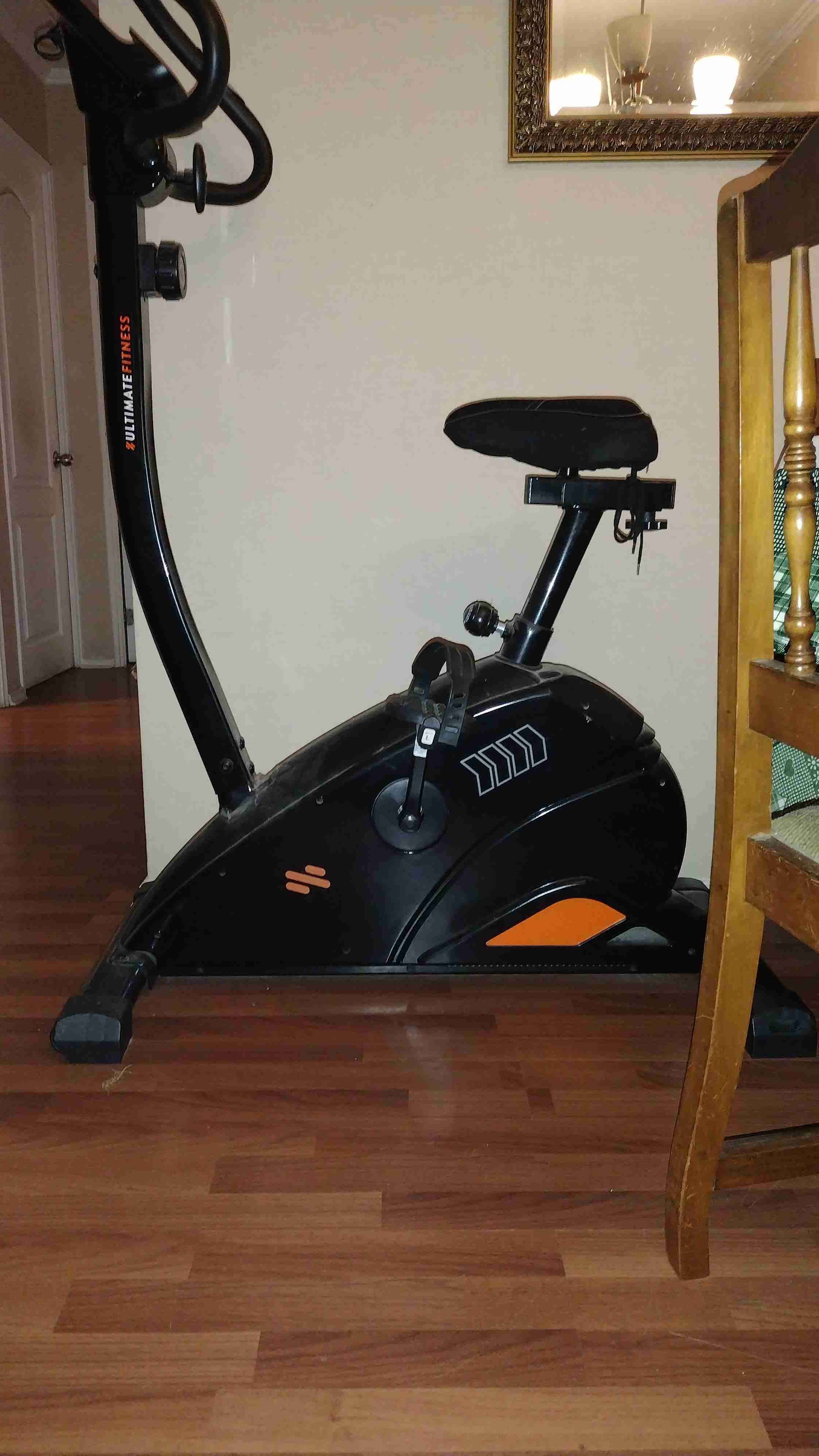 Bicicleta estática Ultimate Fitness