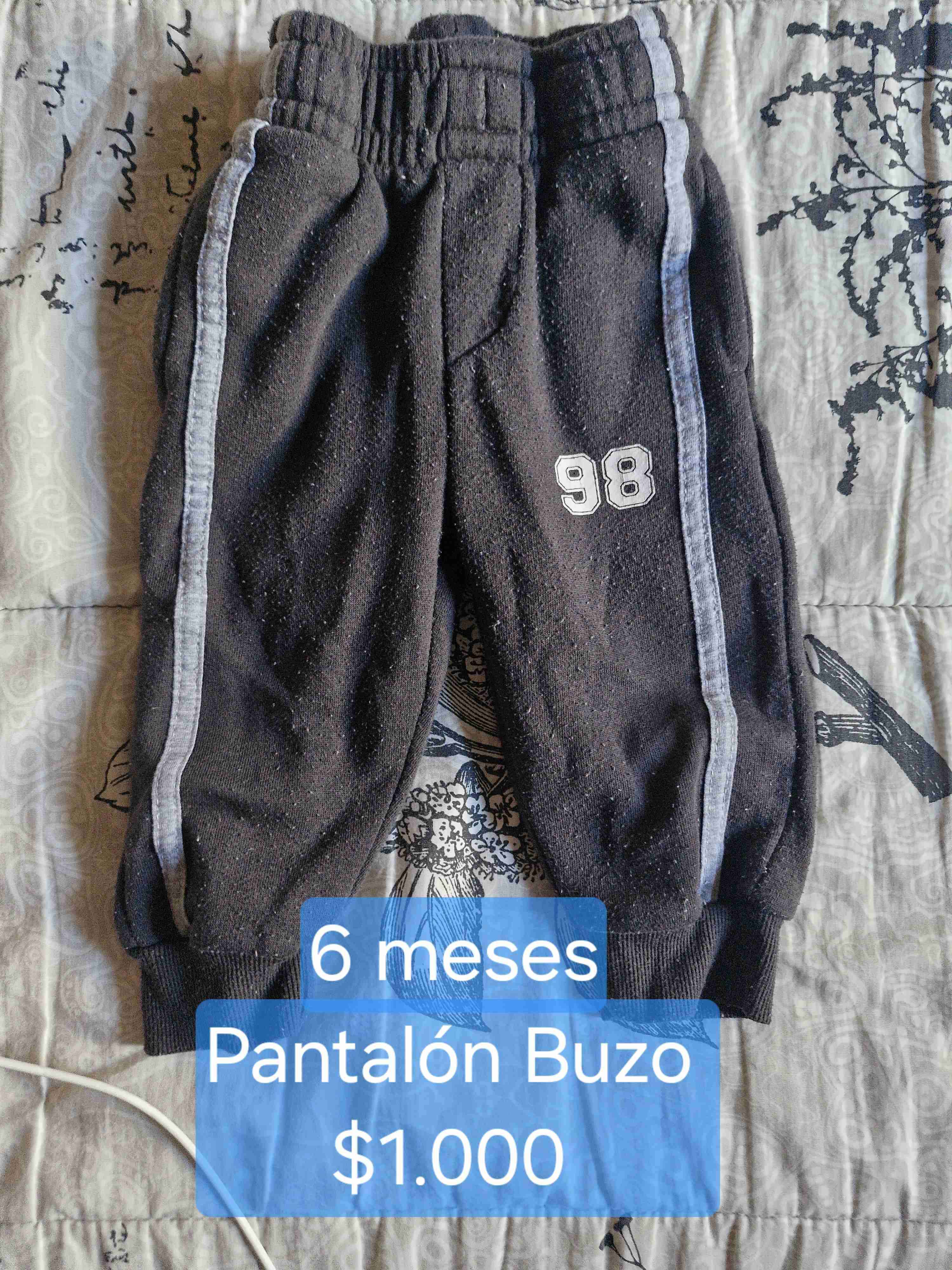Pantalón buzo para bebé