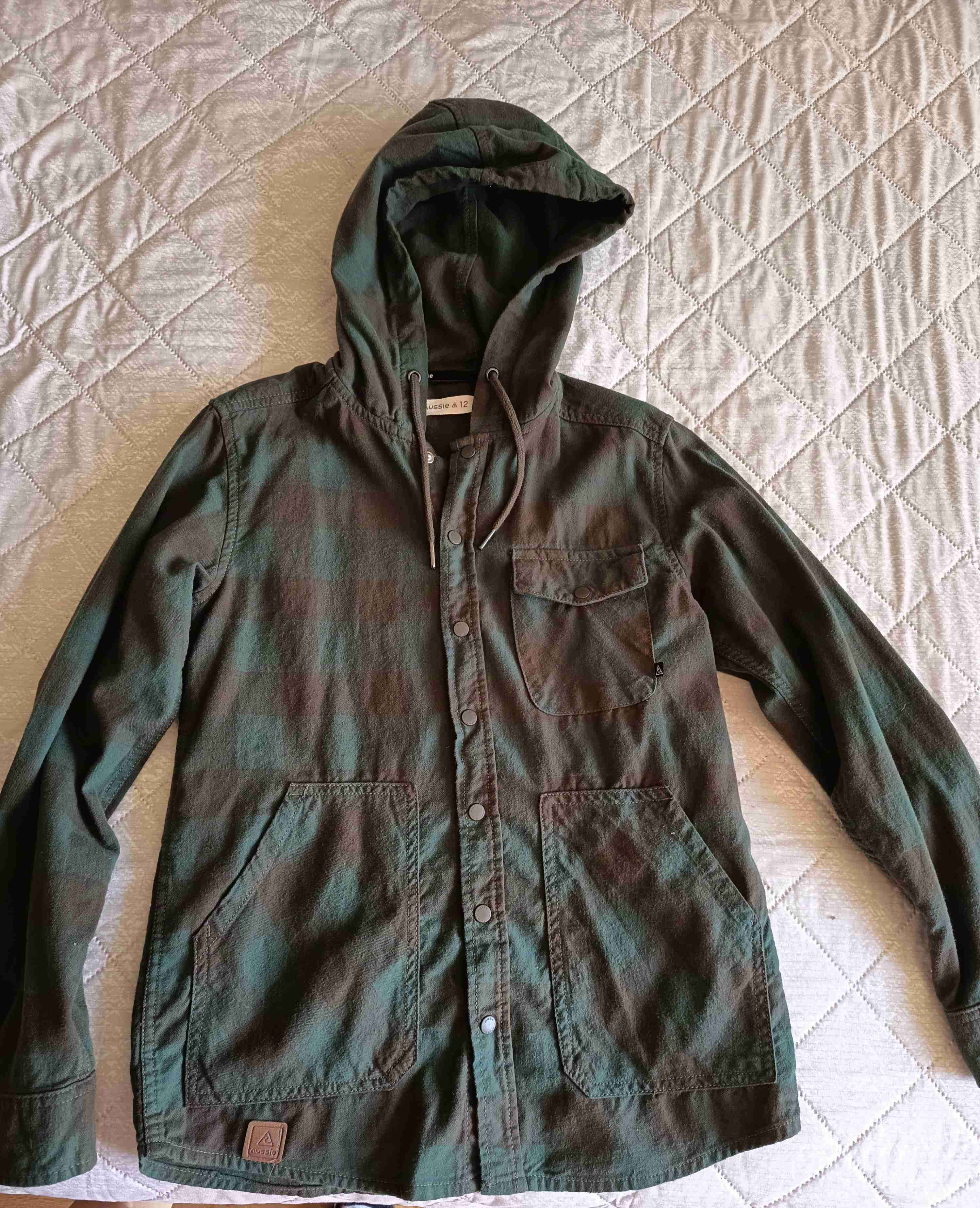 Camisas de franela y poleron - miniatura 2