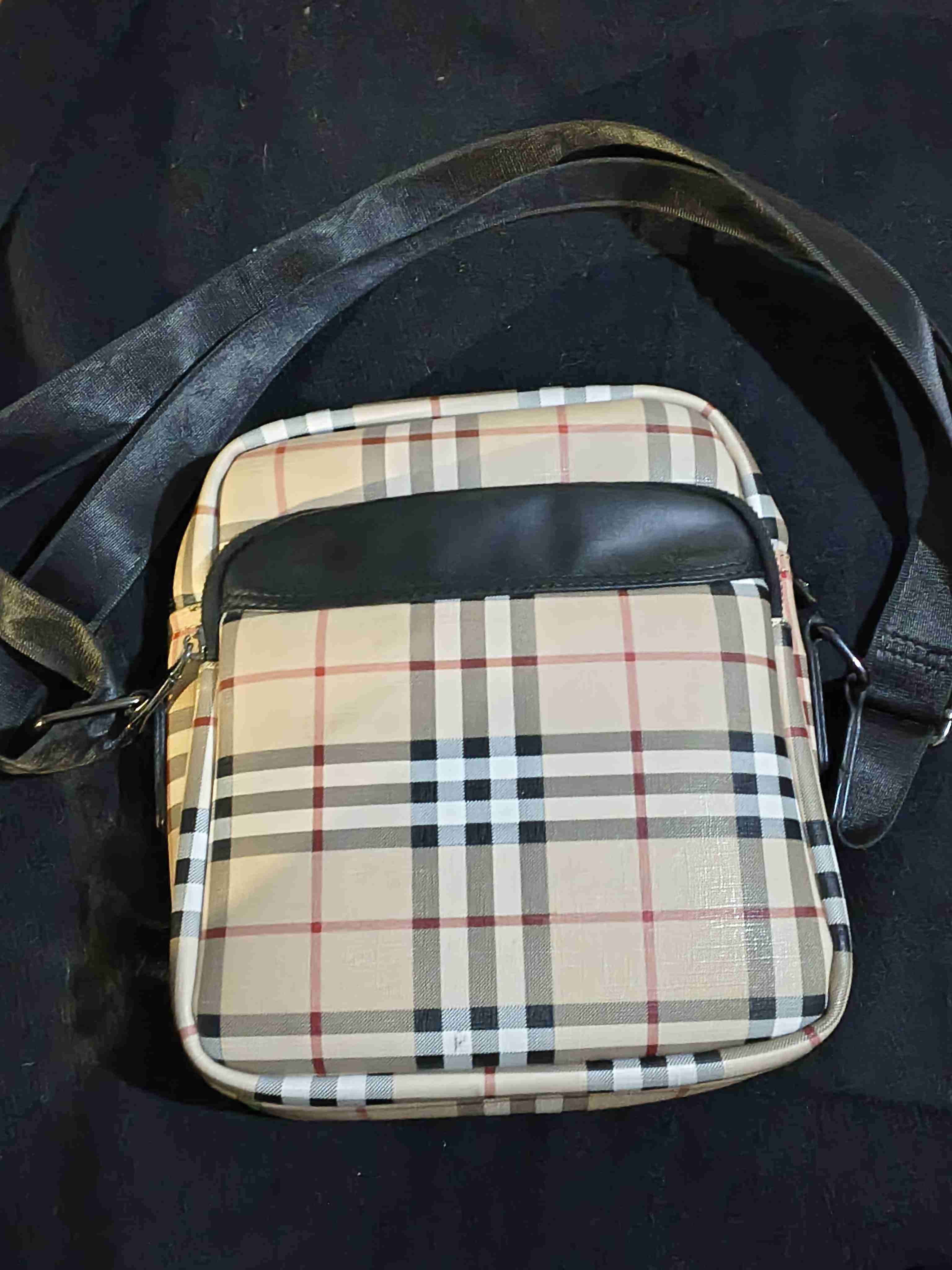 Bolso burberry calidad pk - miniatura 2