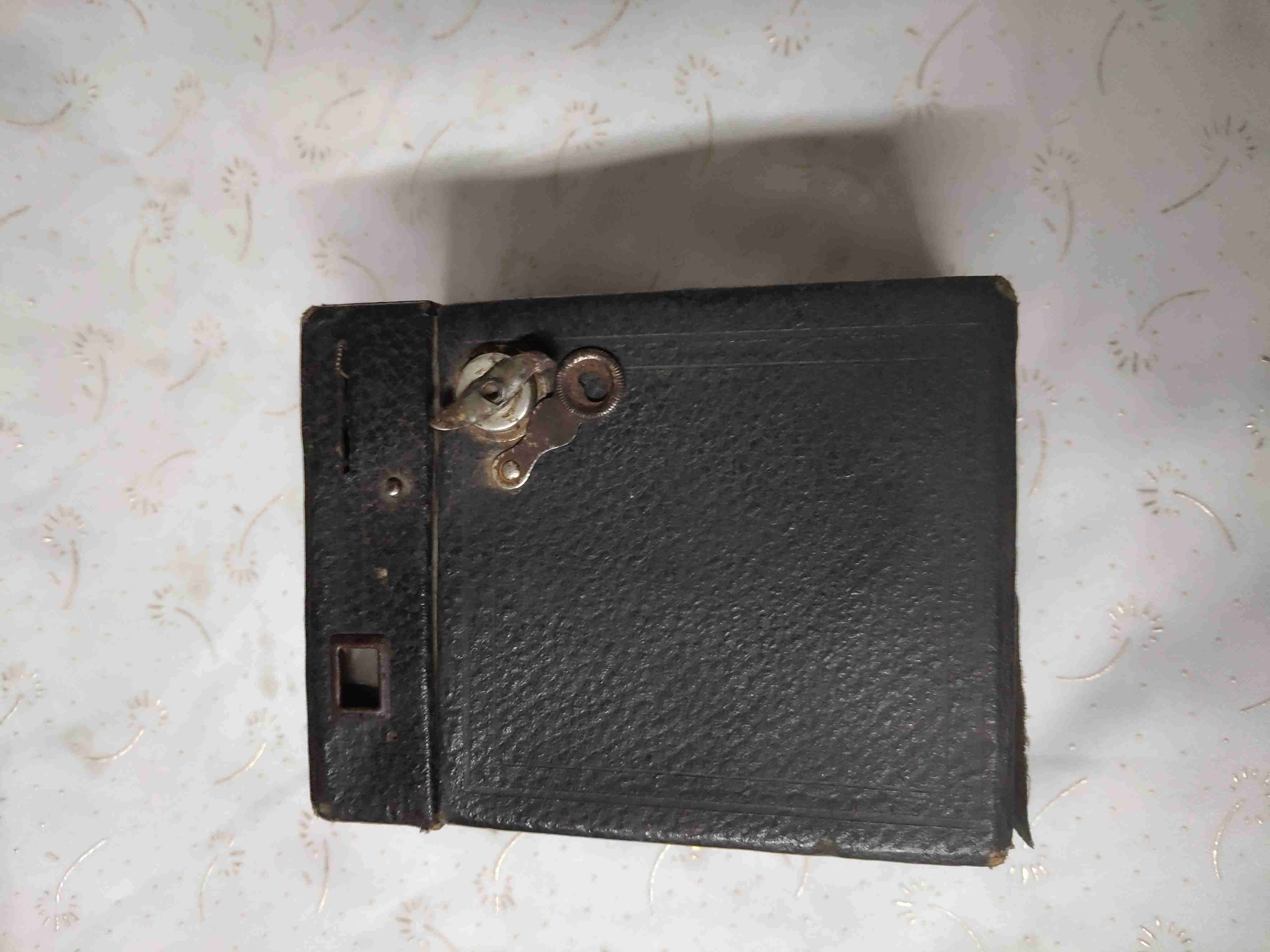 Cámara fotográfica kodak 120 - miniatura 4