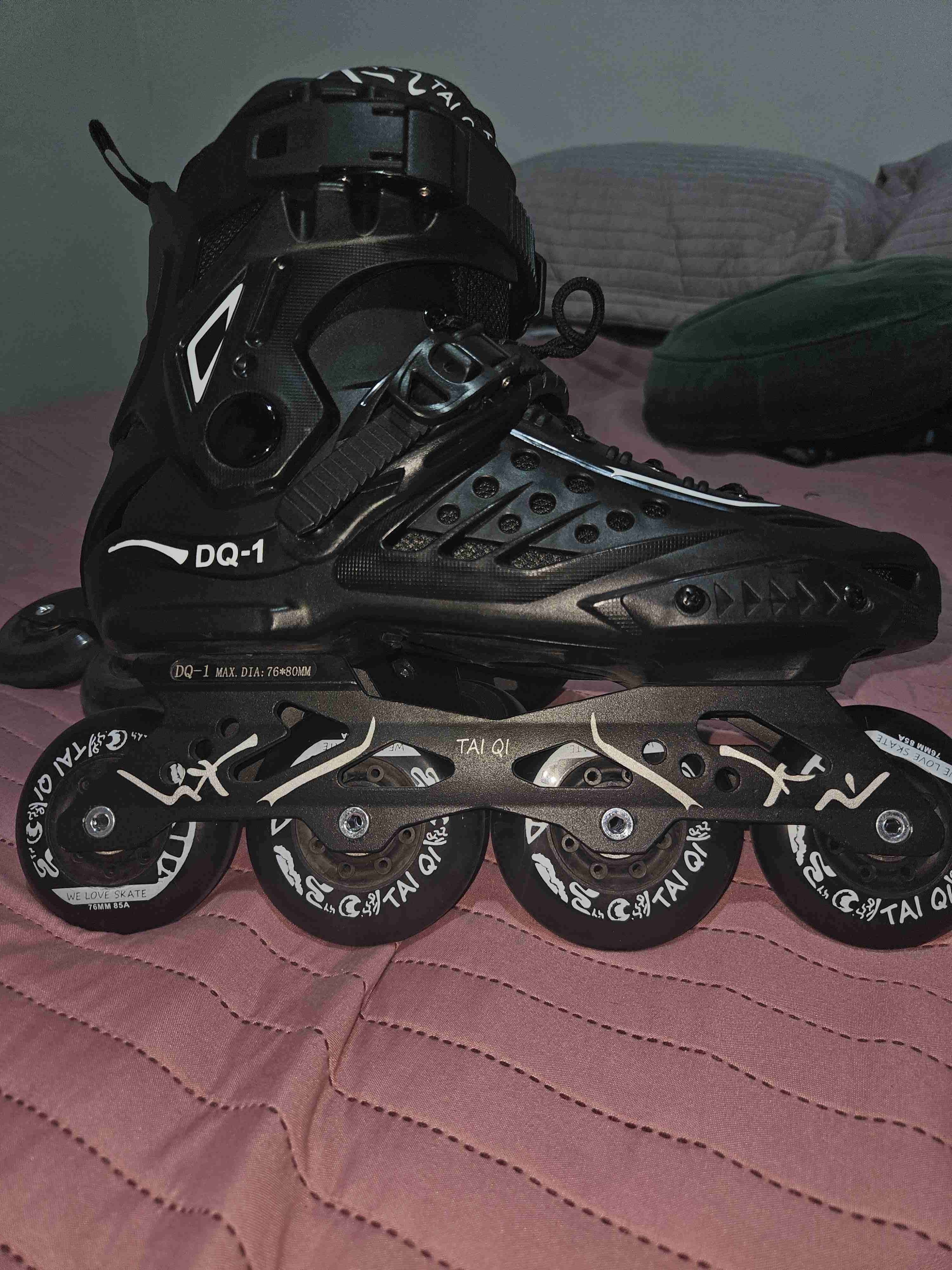 Patines rollers negros - miniatura 4