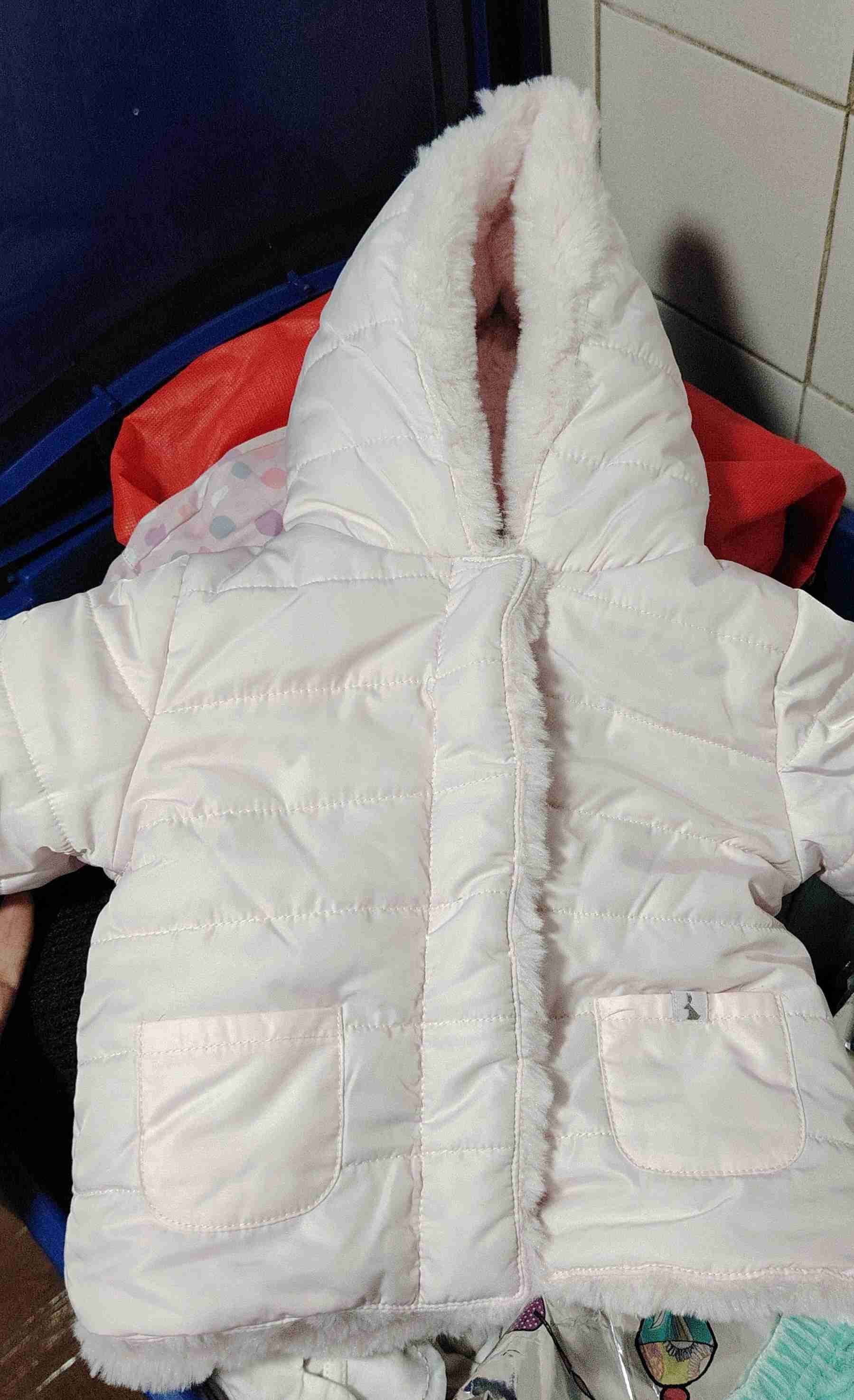 Chaqueta infantil rosado  con capucha