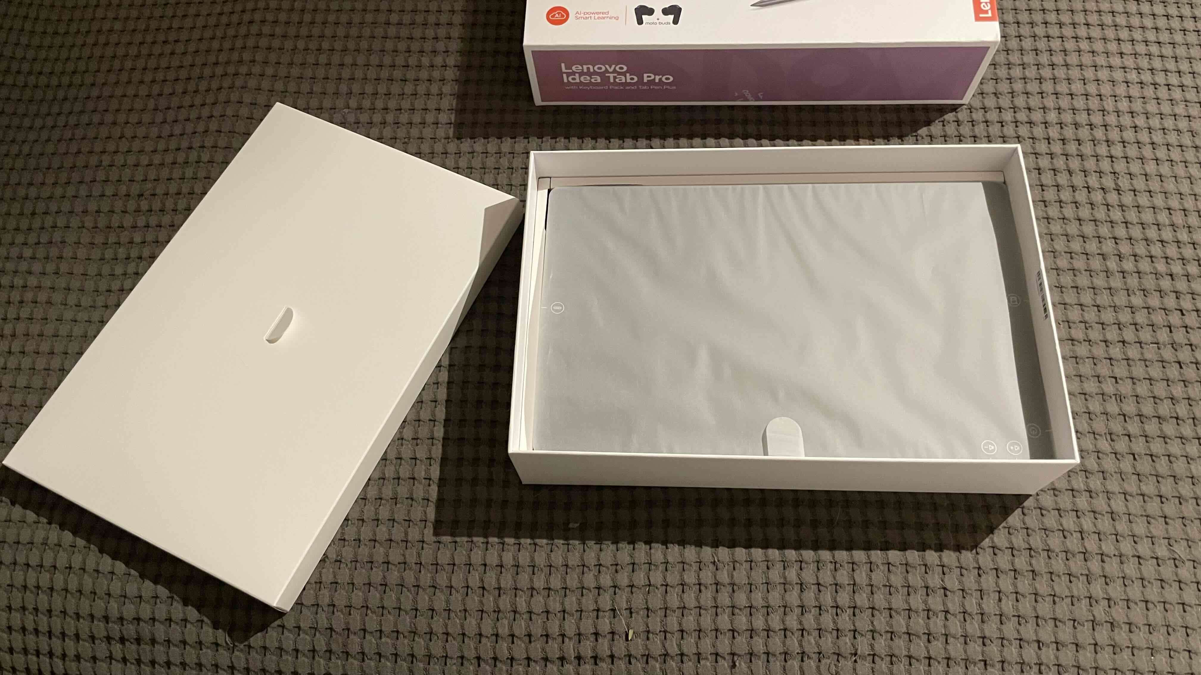 Lenovo Idea Tab Pro con teclado - miniatura 2