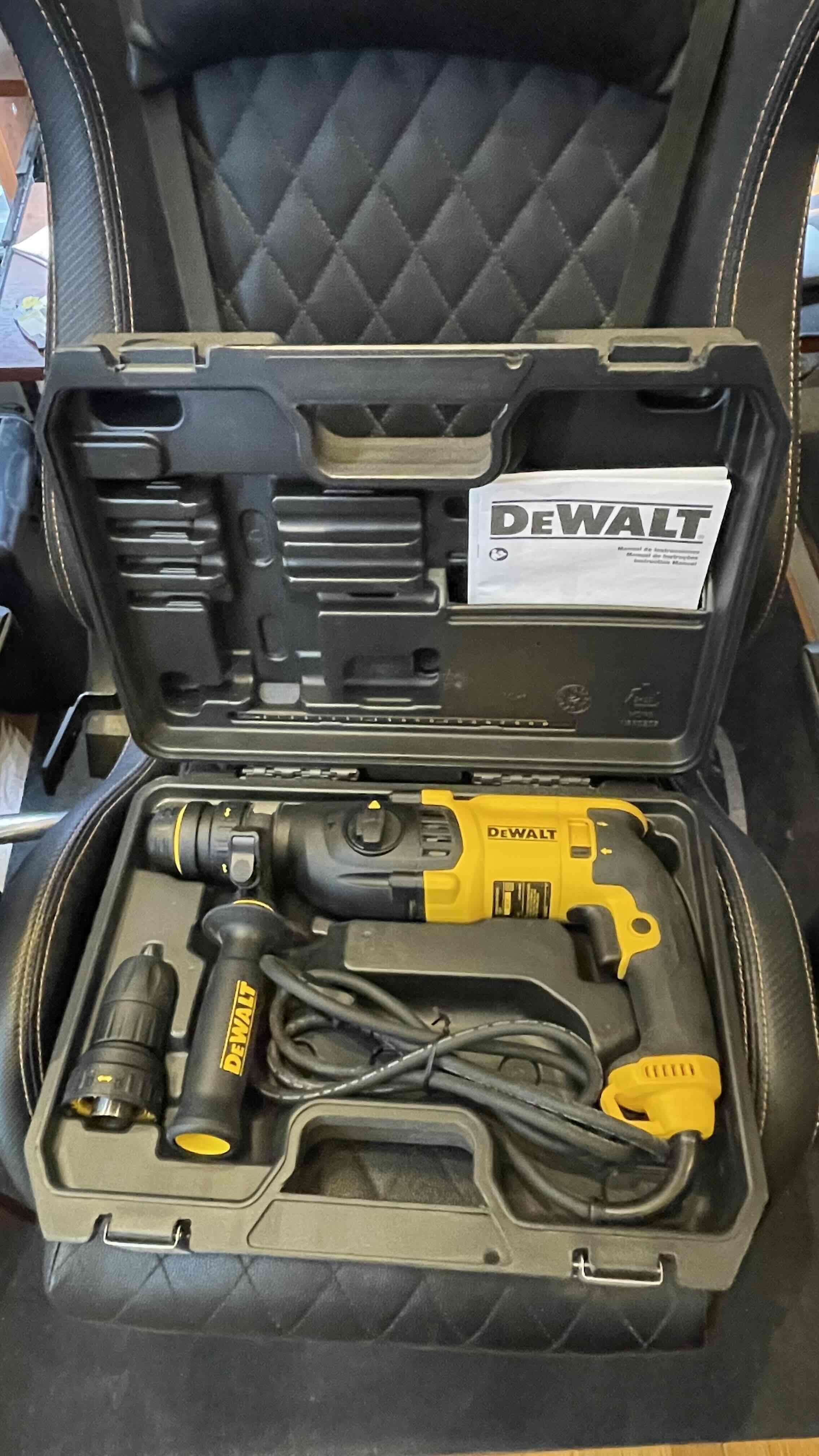 Taladro Dewalt con maletín