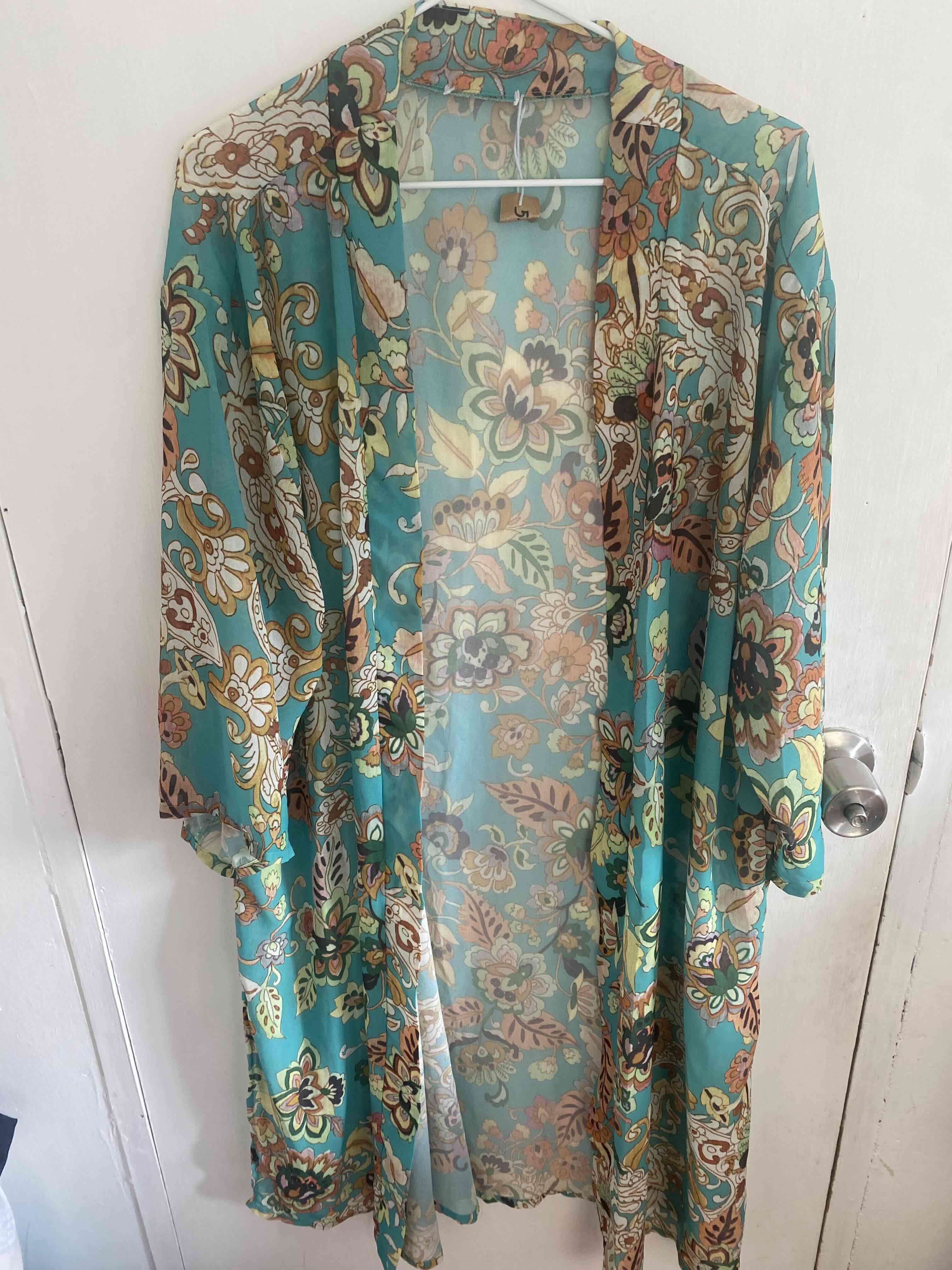 Kimono floral transparente