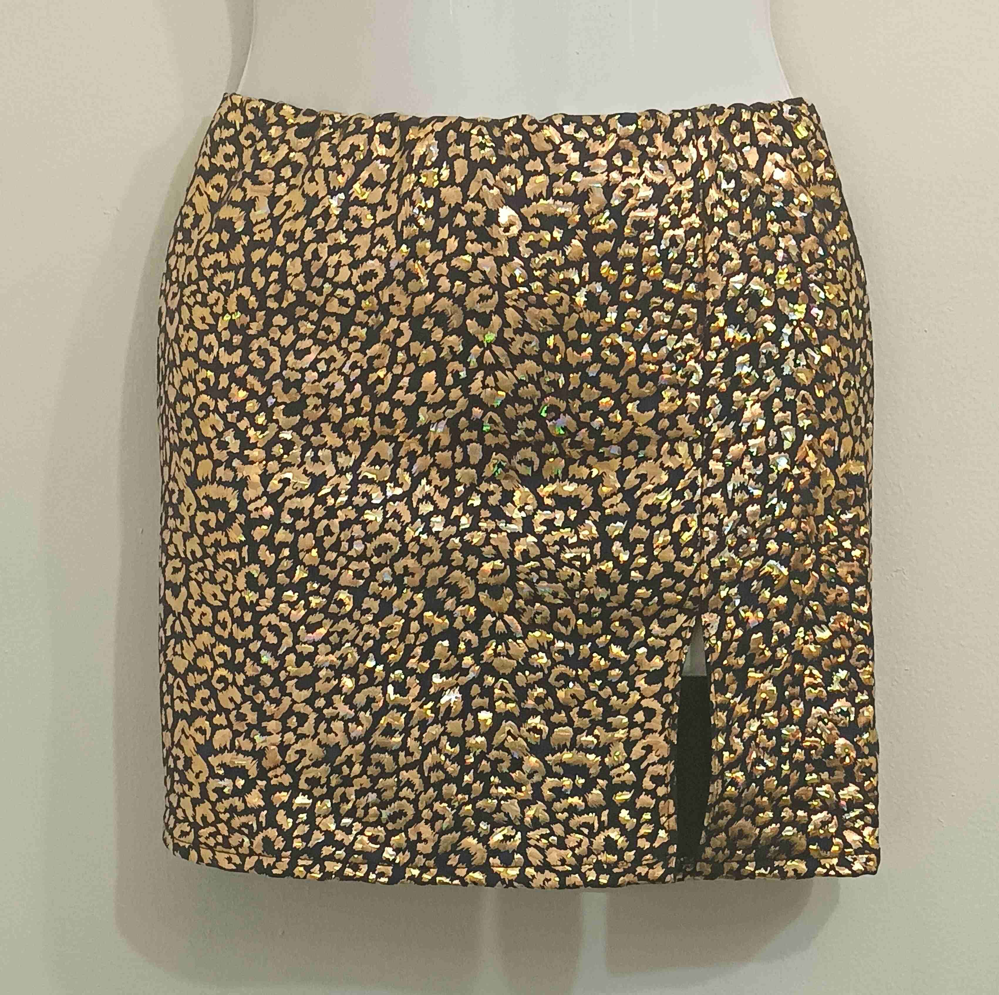 Falda corta estampado leopardo