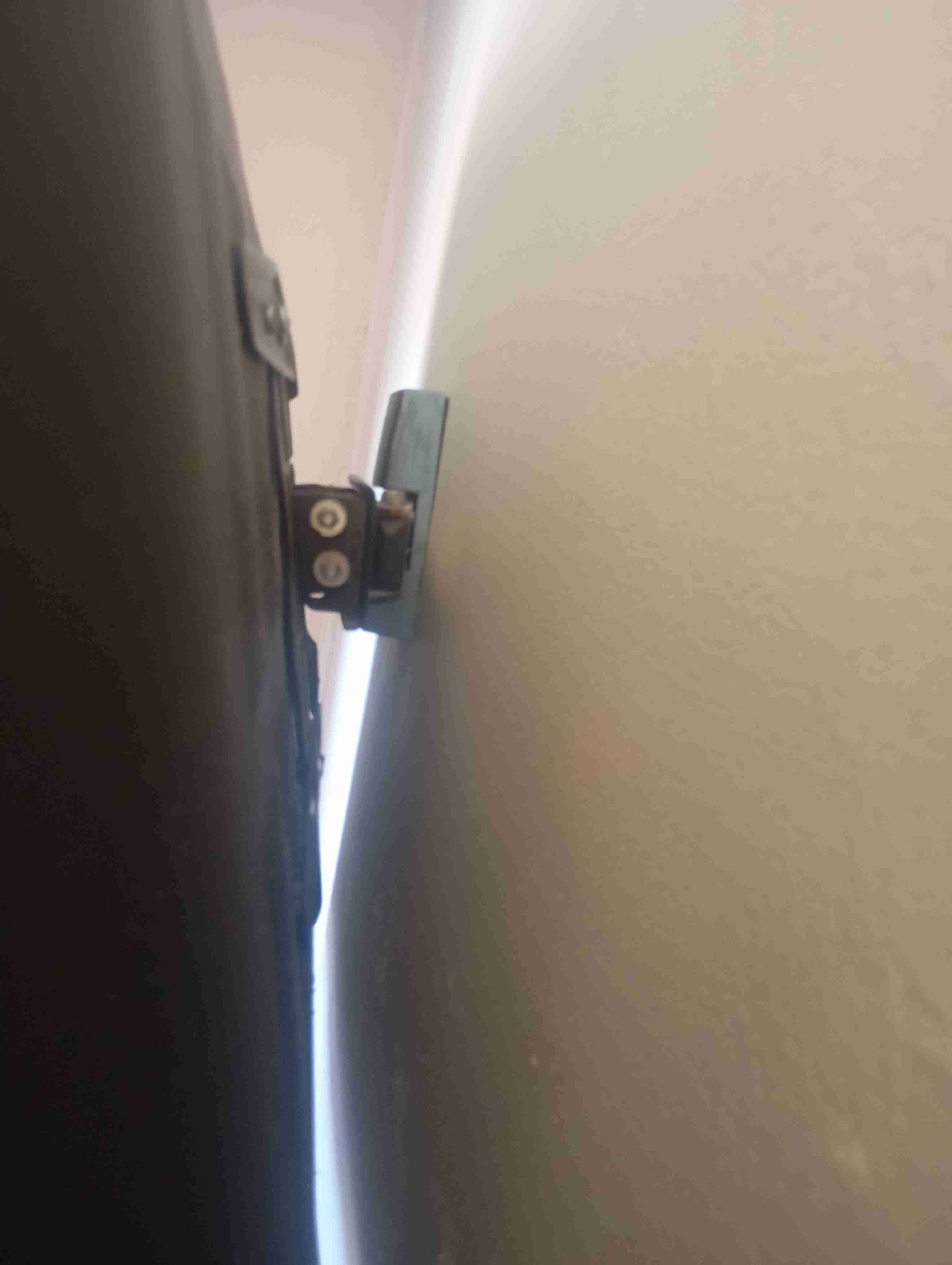 Televisor LED AOC 45 3D + roku - miniatura 2