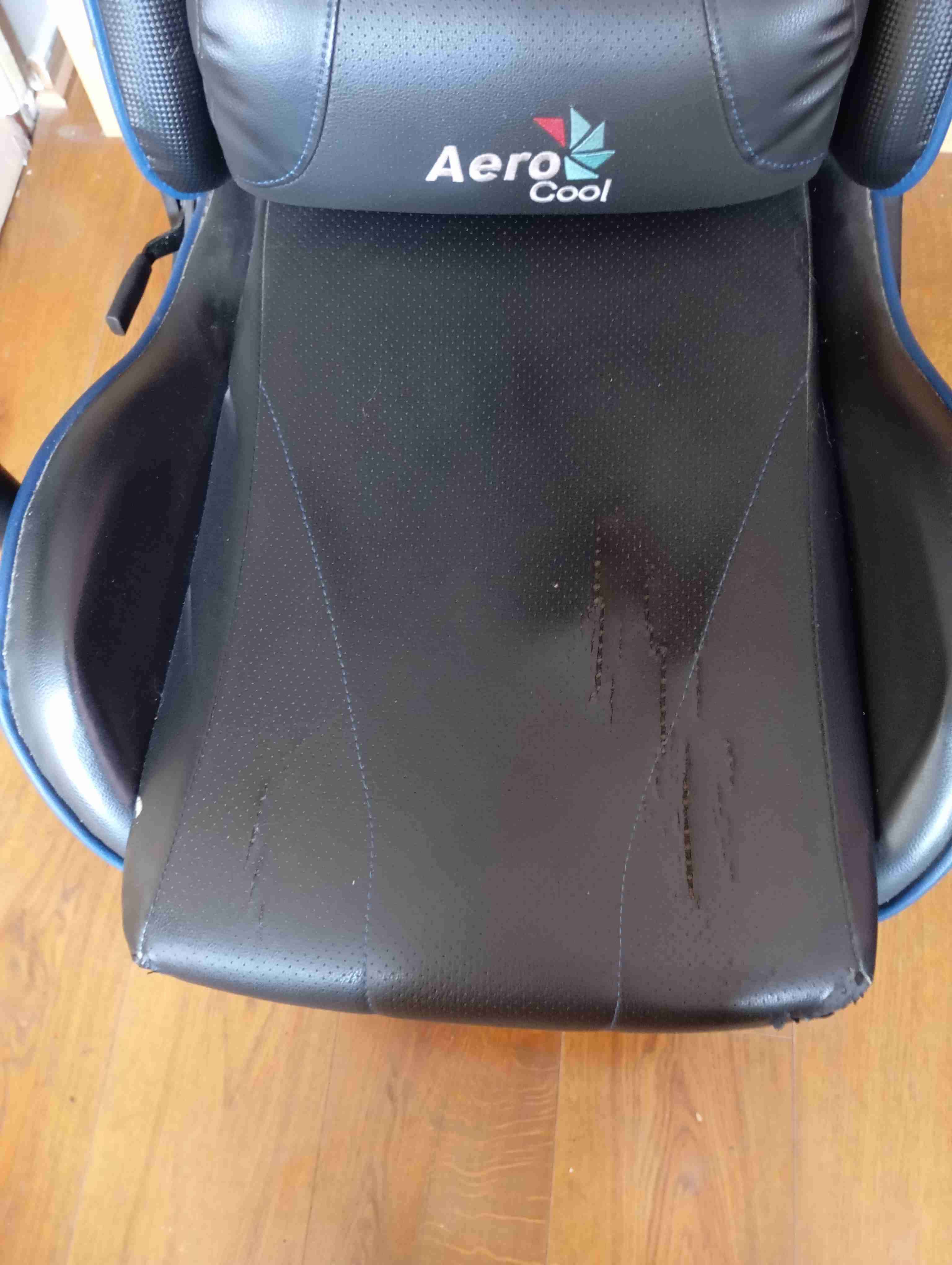 Silla gamer AeroCool azul - miniatura 3