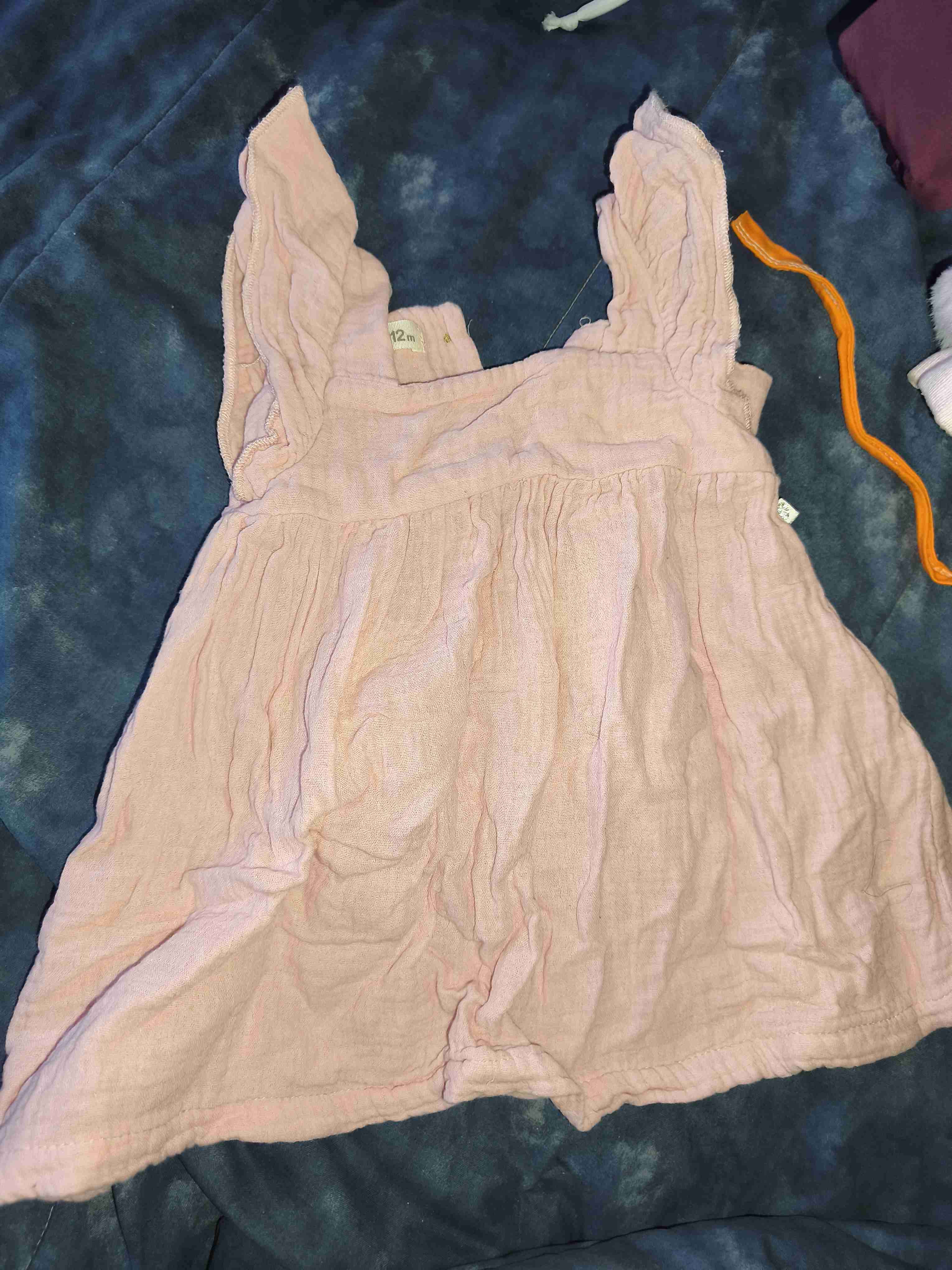 Vestido rosado para niña