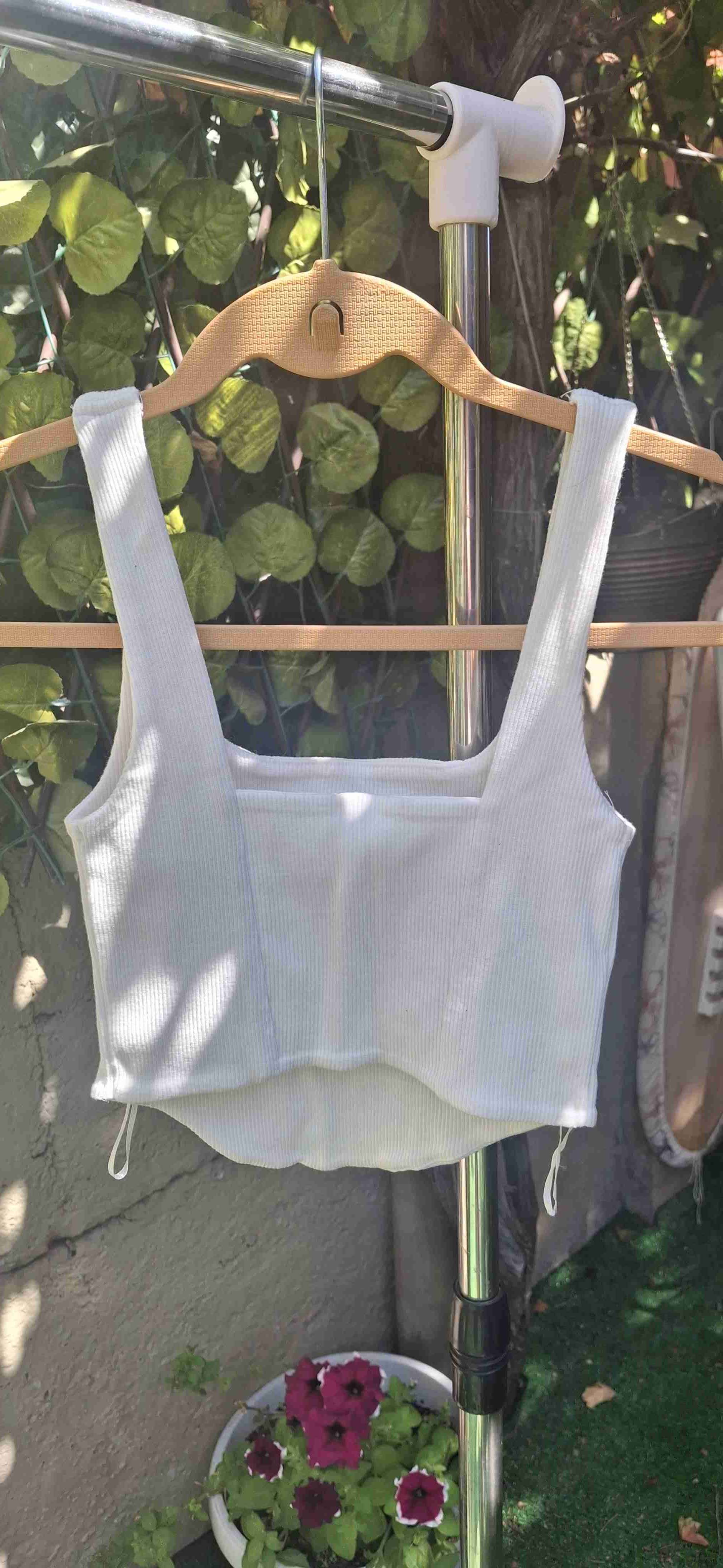 Top crop blanco sin mangas - miniatura 4