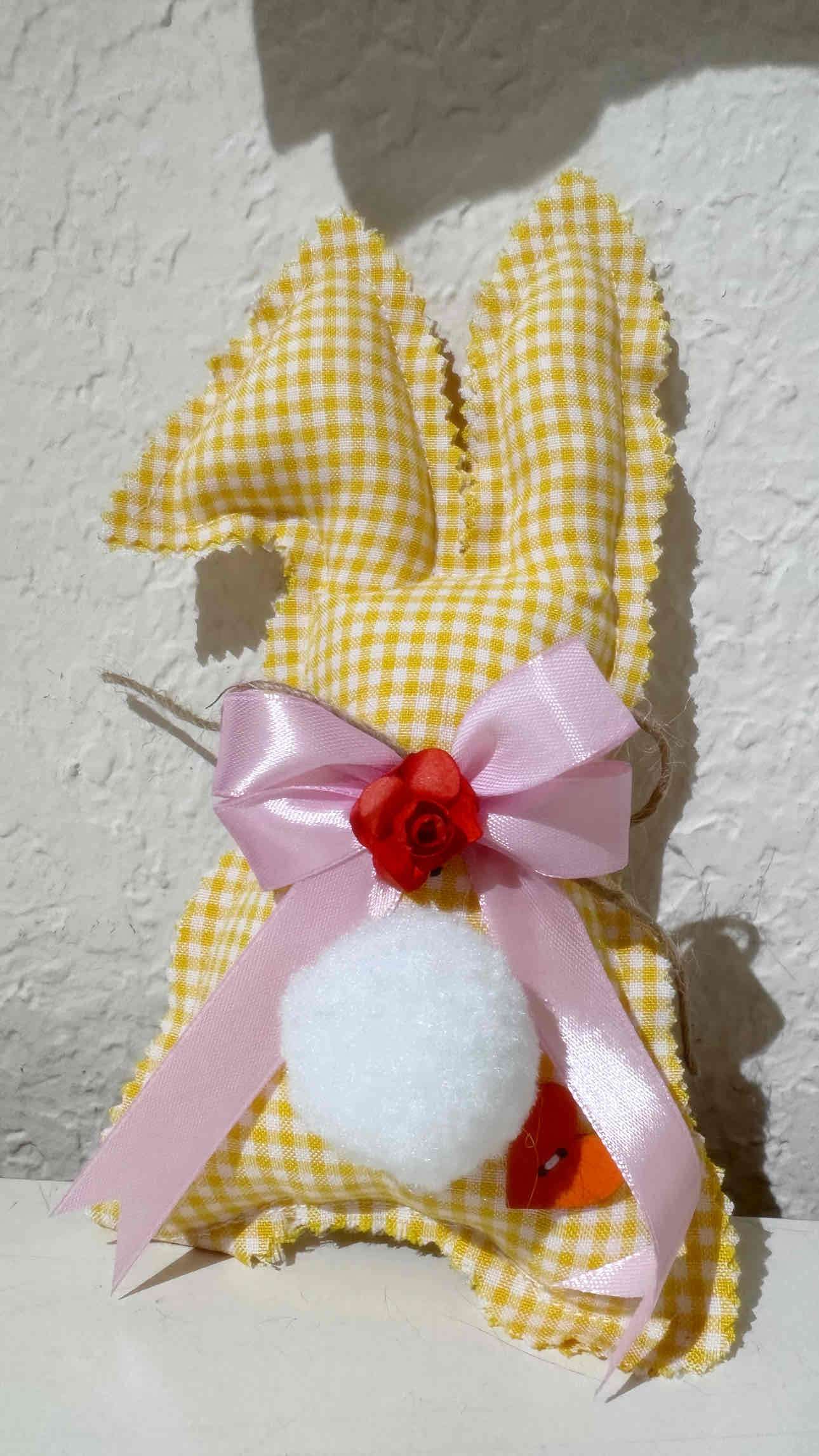 Conejito  de tela hecho a mano - miniatura 5