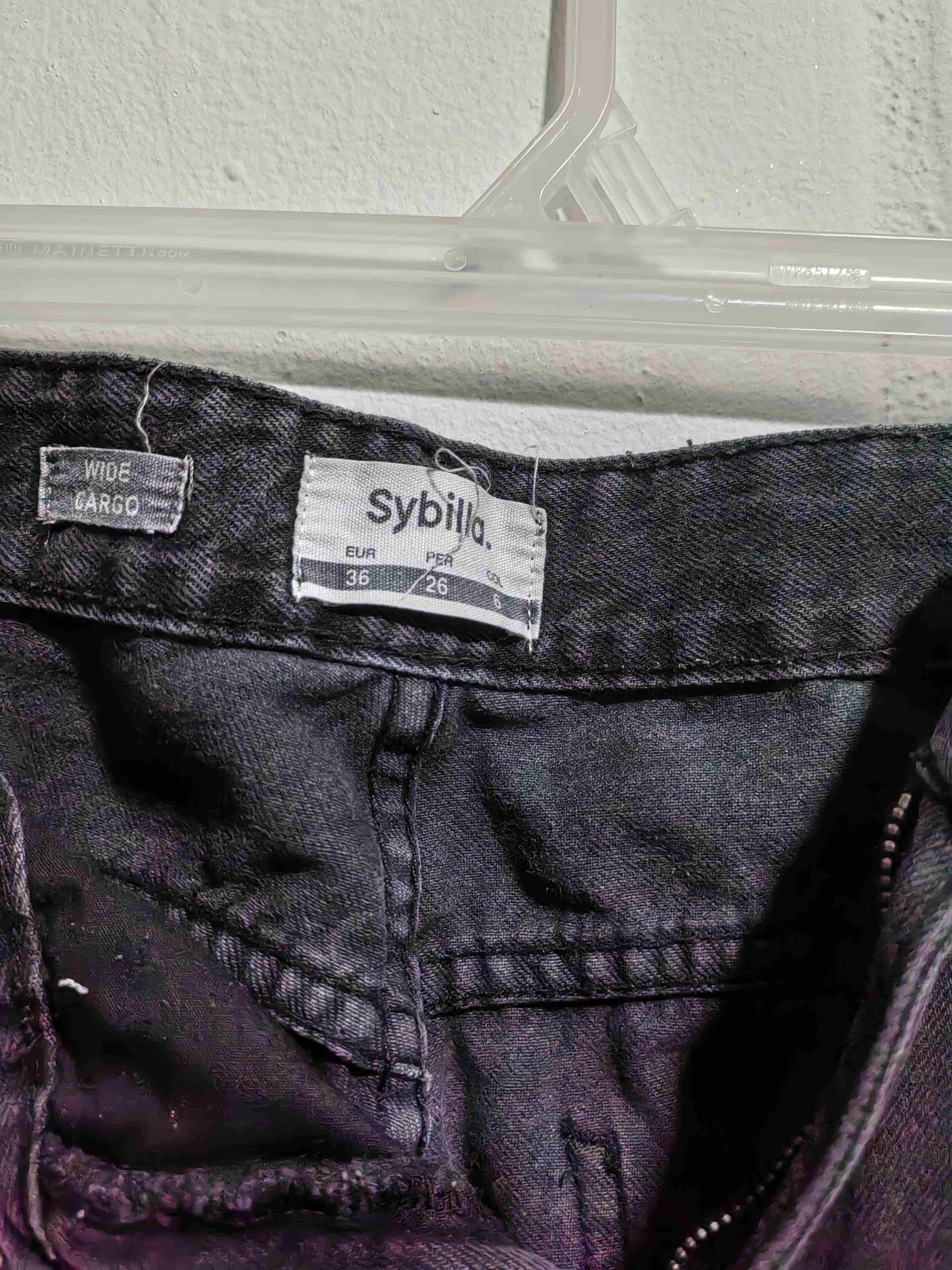 Pantalones cargo negros - miniatura 2