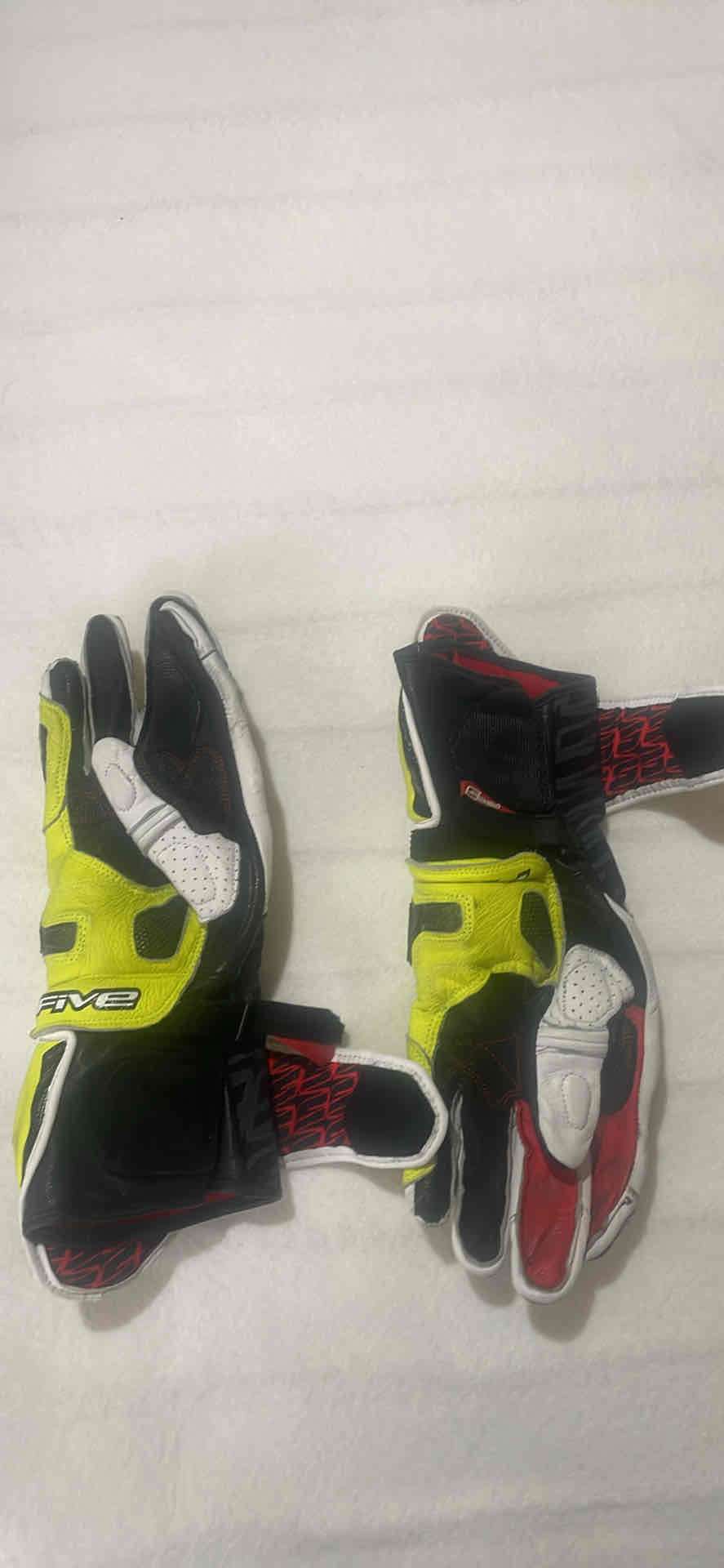 Guantes de moto amarillos y negros - miniatura 3
