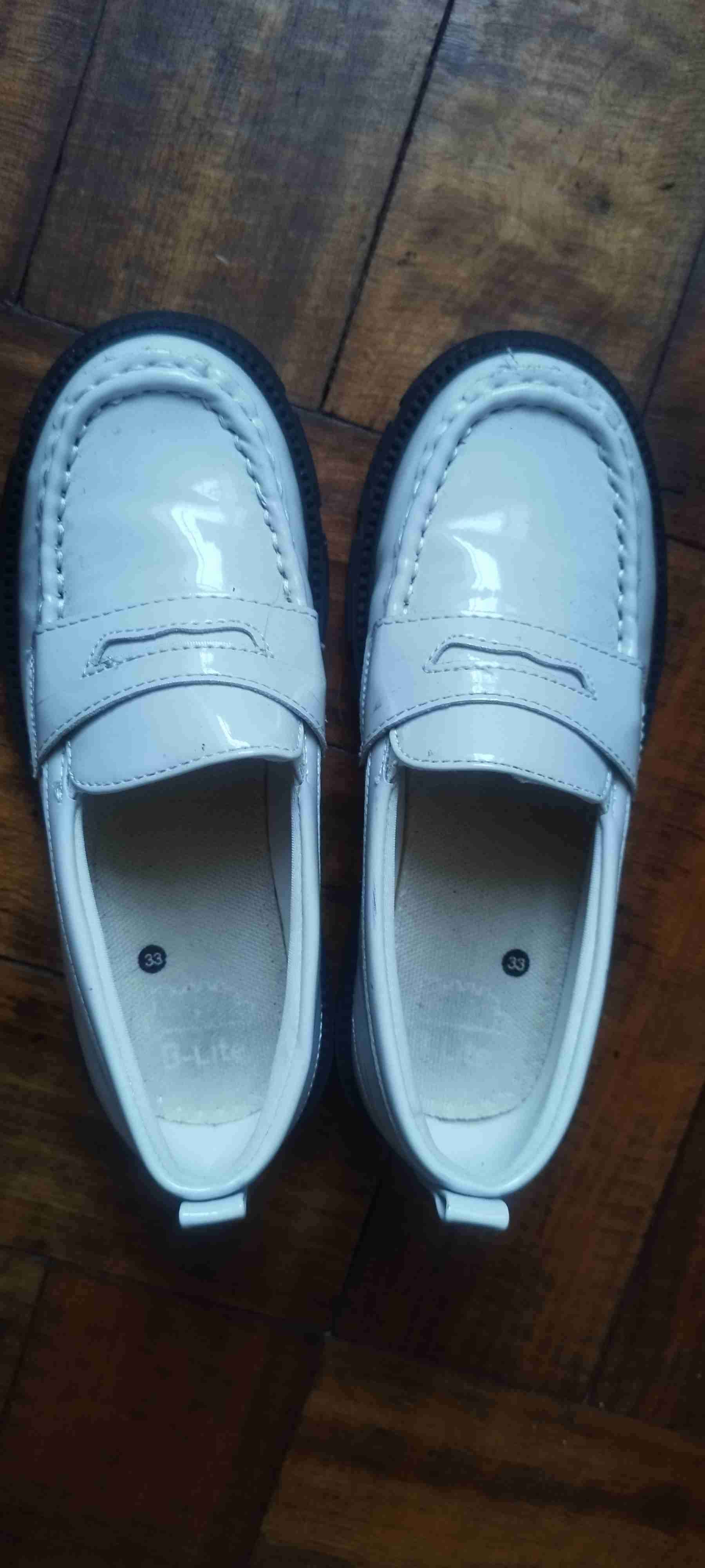 Mocasines blancos talla 33