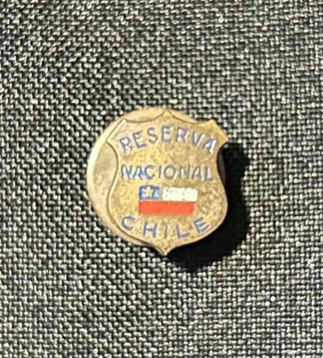 Pin solapa  Reserva Nacional Chile