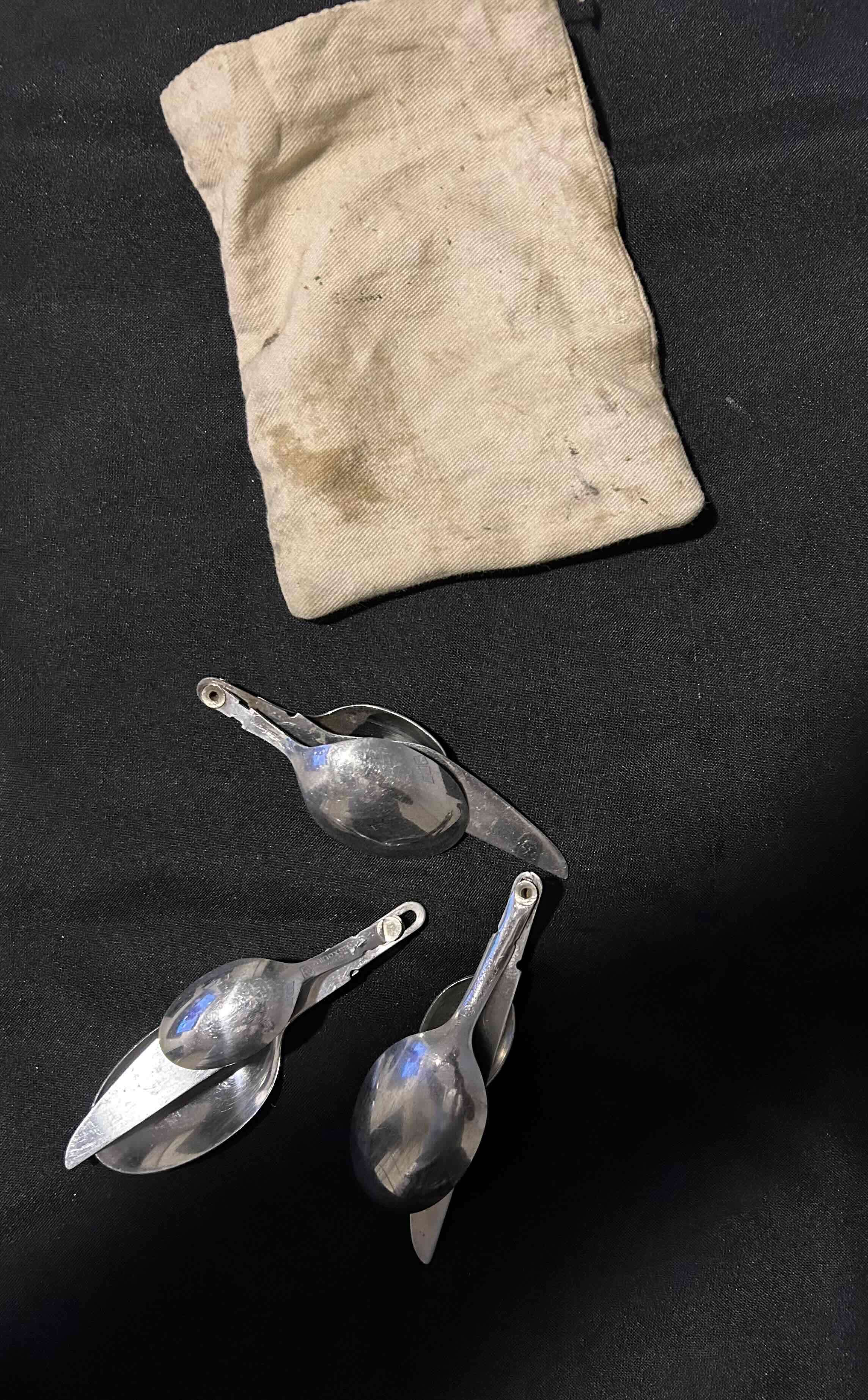 Cubiertos plegables de camping - miniatura 5