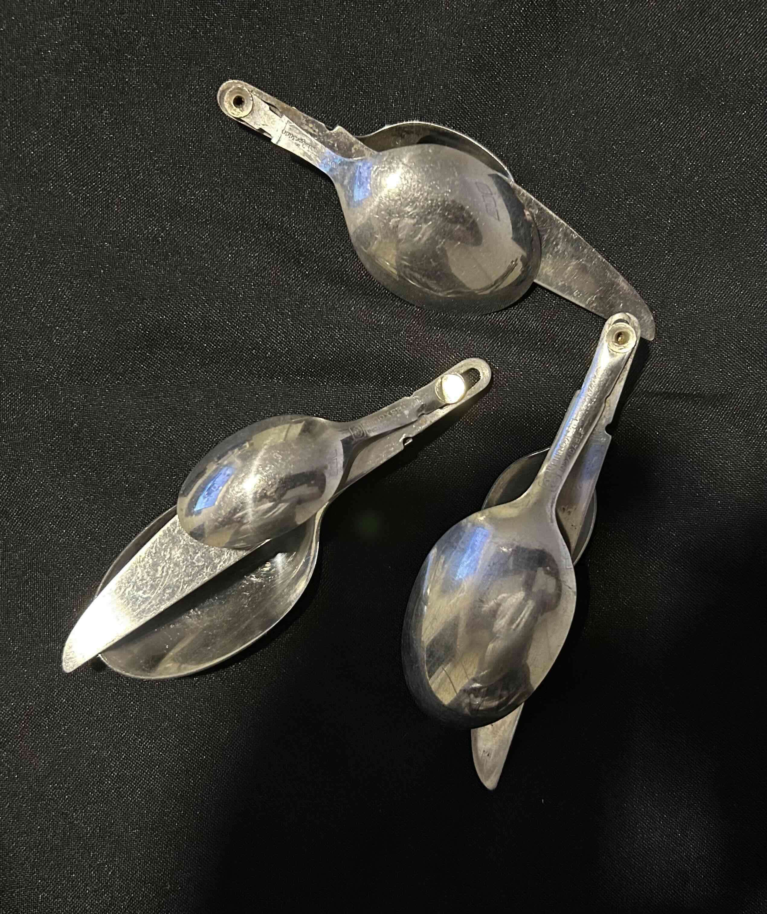 Cubiertos plegables de camping - miniatura 6