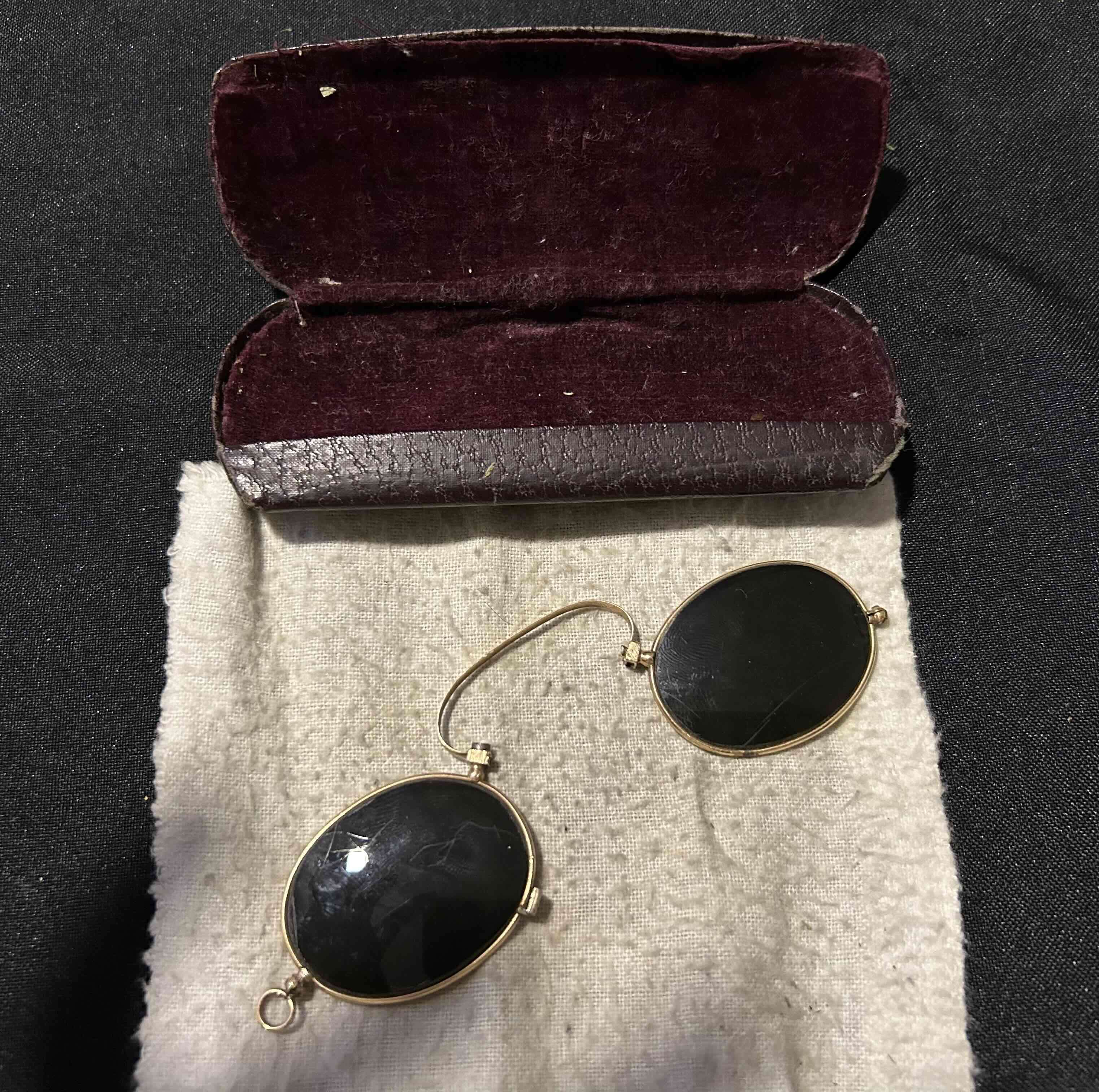 Antiguo par de lentes ronda de oro - miniatura 2