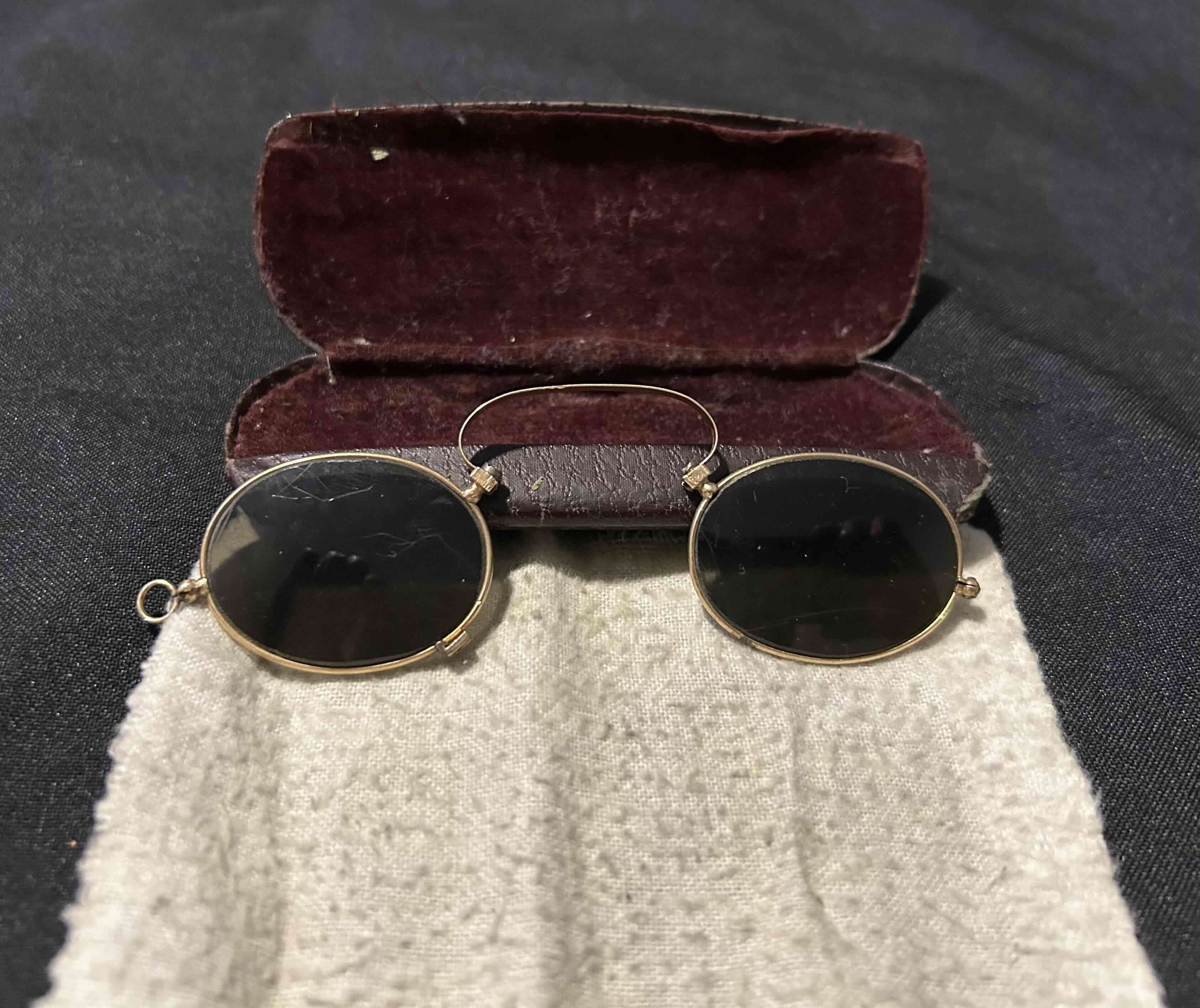 Antiguo par de lentes ronda de oro - miniatura 3