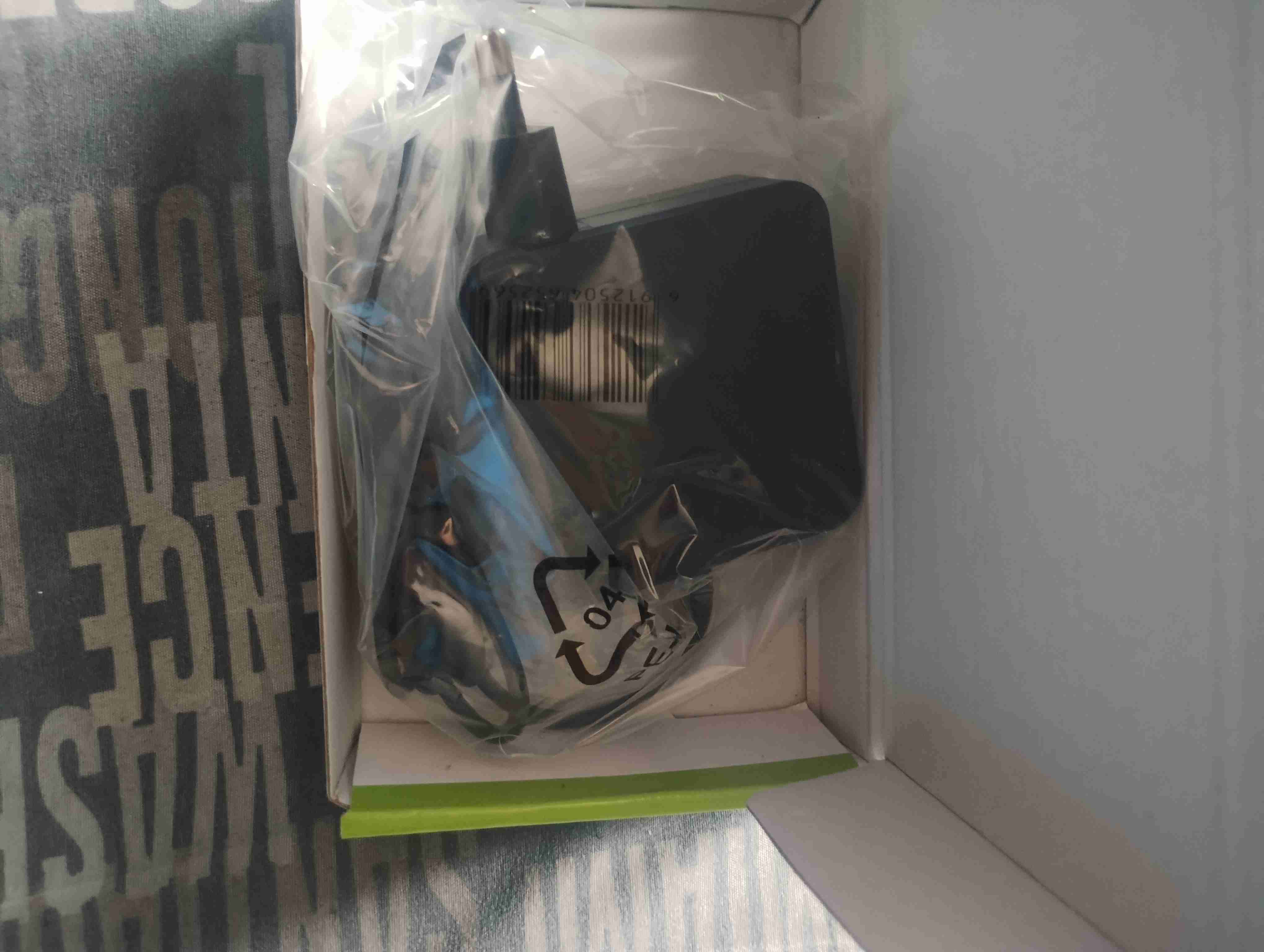 Cargador USB-C 65W LBN - miniatura 3