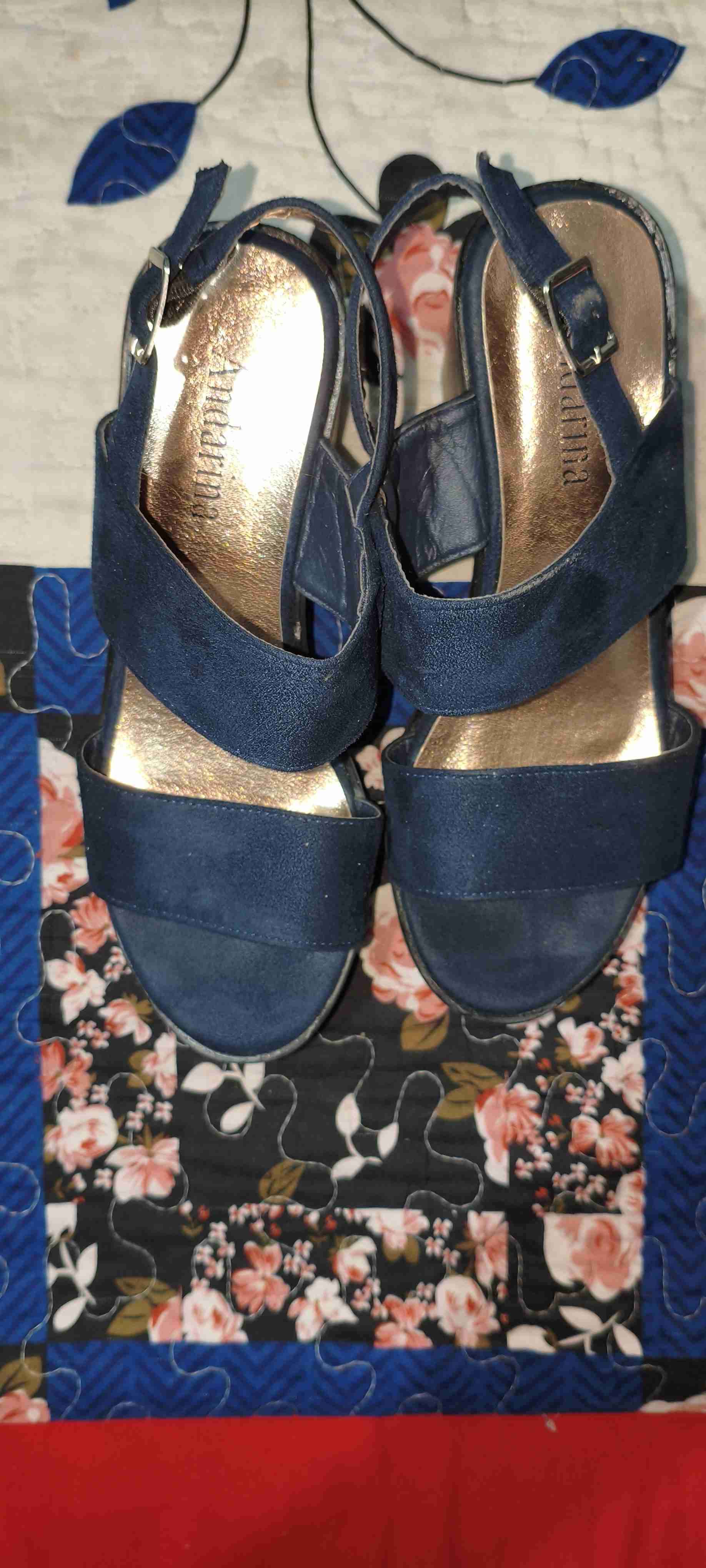 Sandalias negras con plataforma - miniatura 4