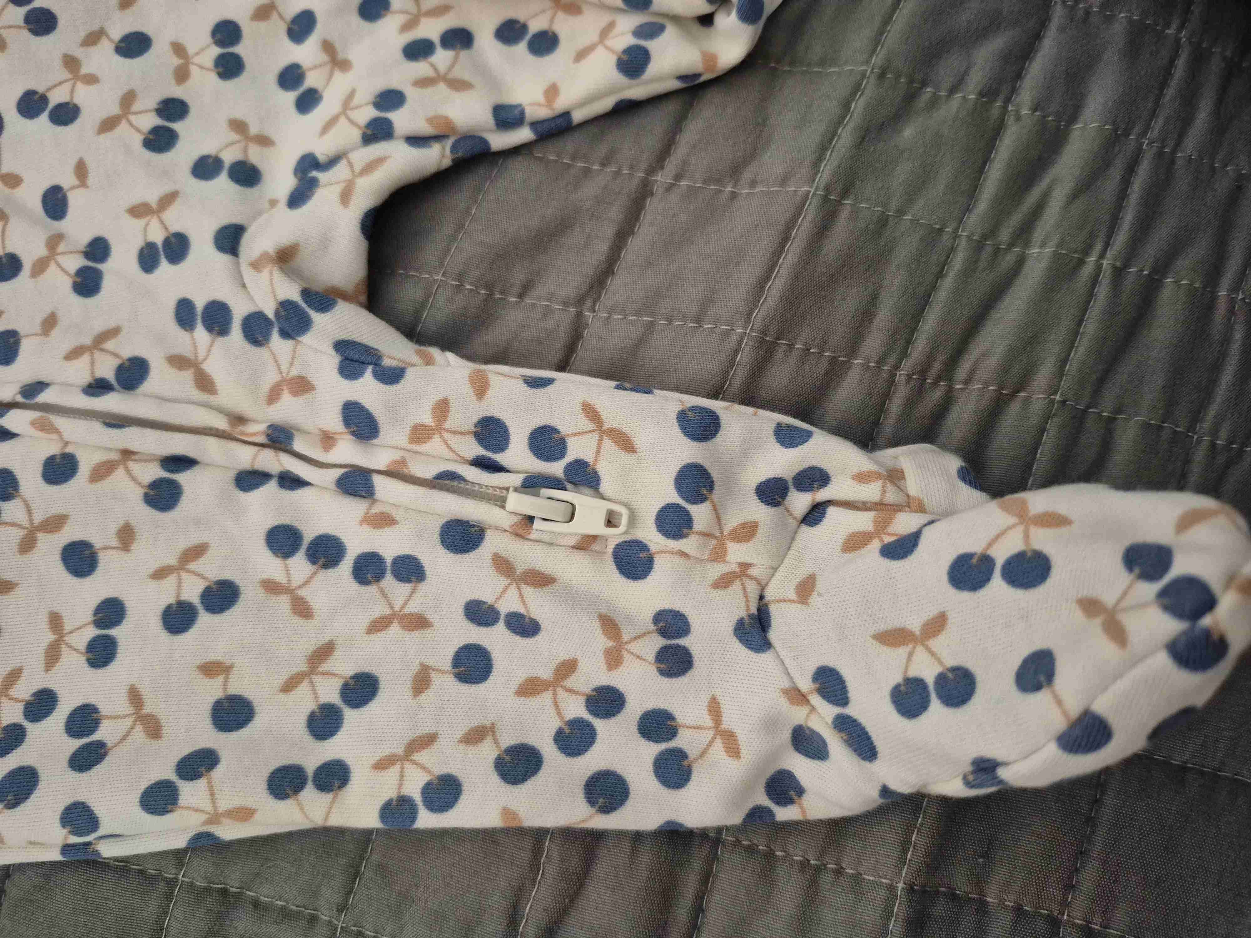 Pijama bebé estampado cerezas 0 meses - miniatura 3