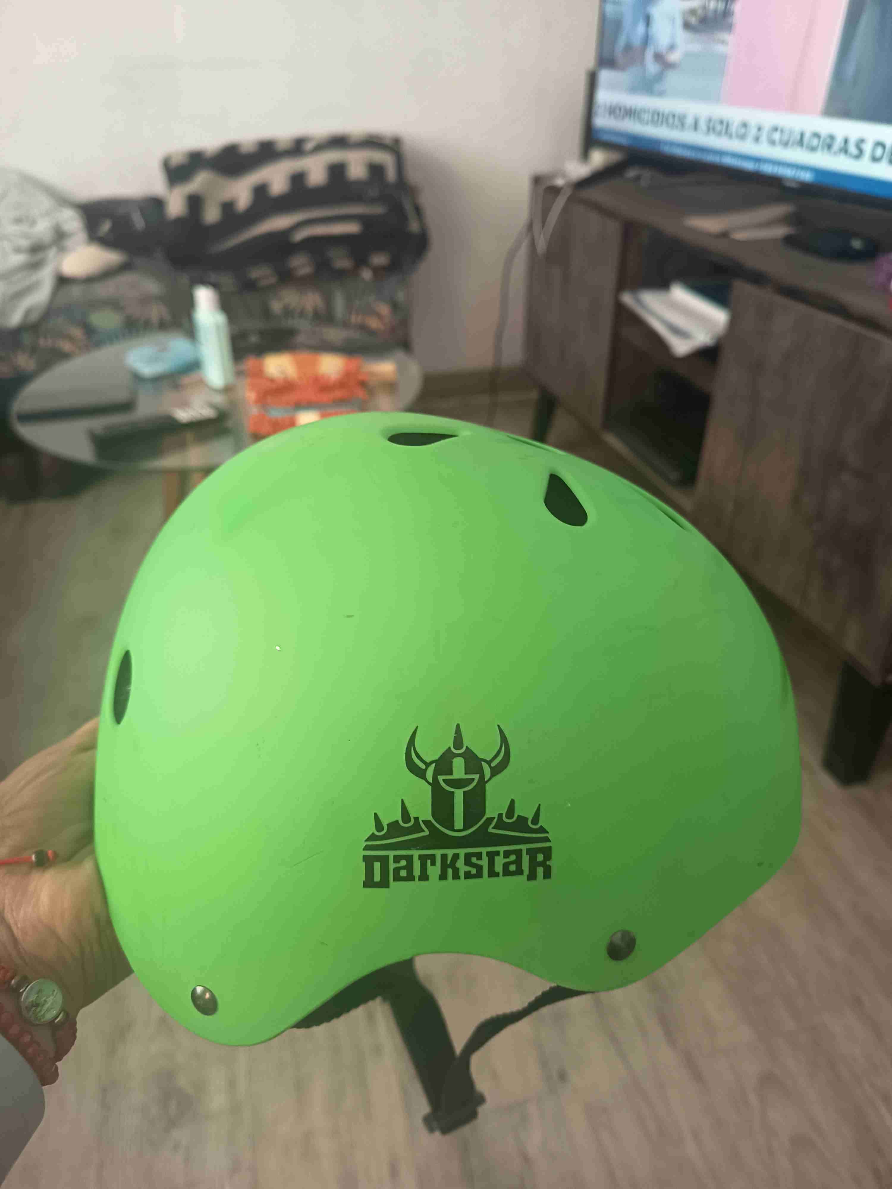 Casco verde Darkstar