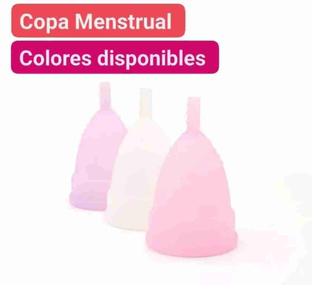 Copa menstrual de colores + bolsita de regalo