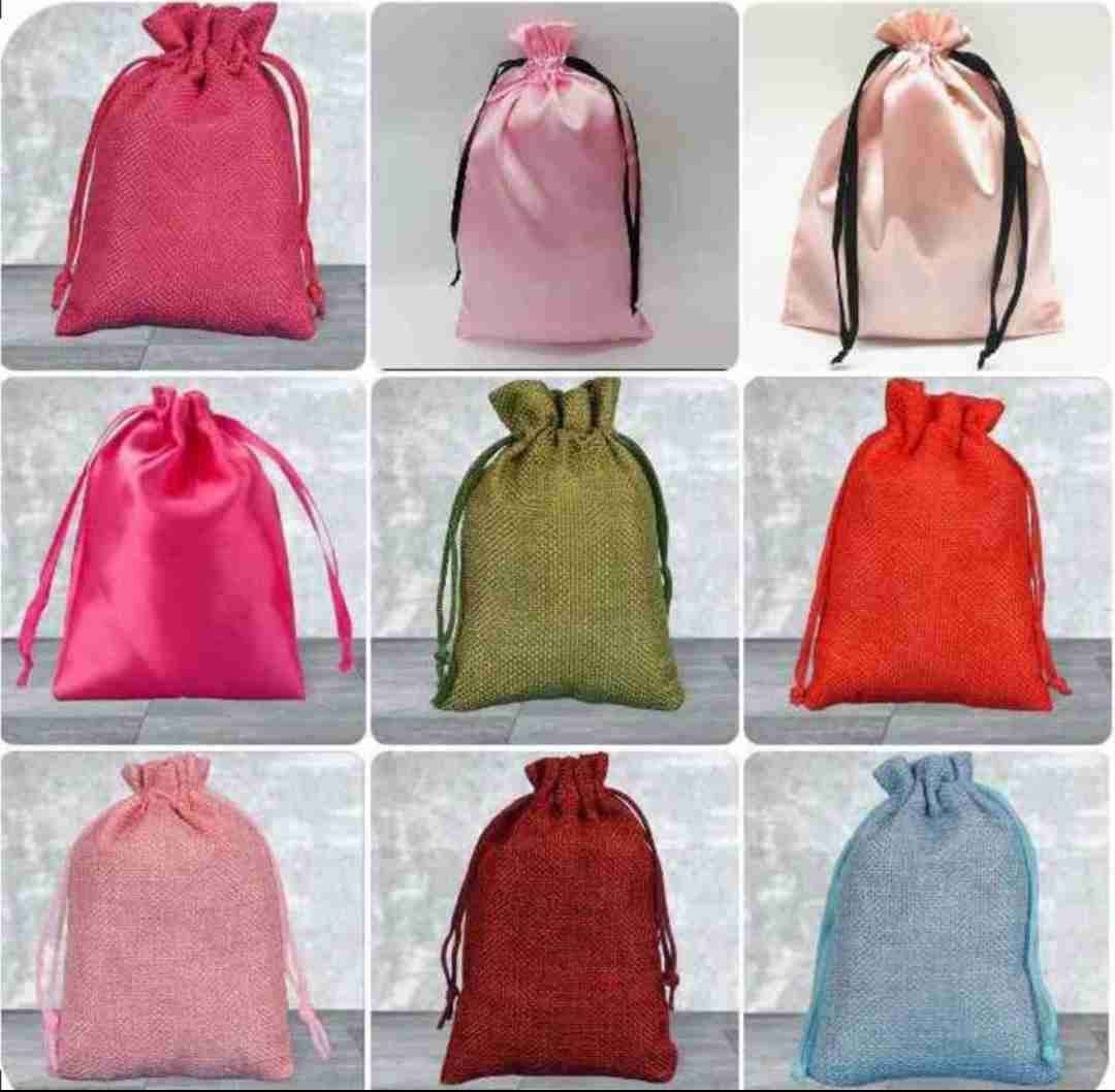 Copa menstrual de colores + bolsita de regalo - miniatura 2