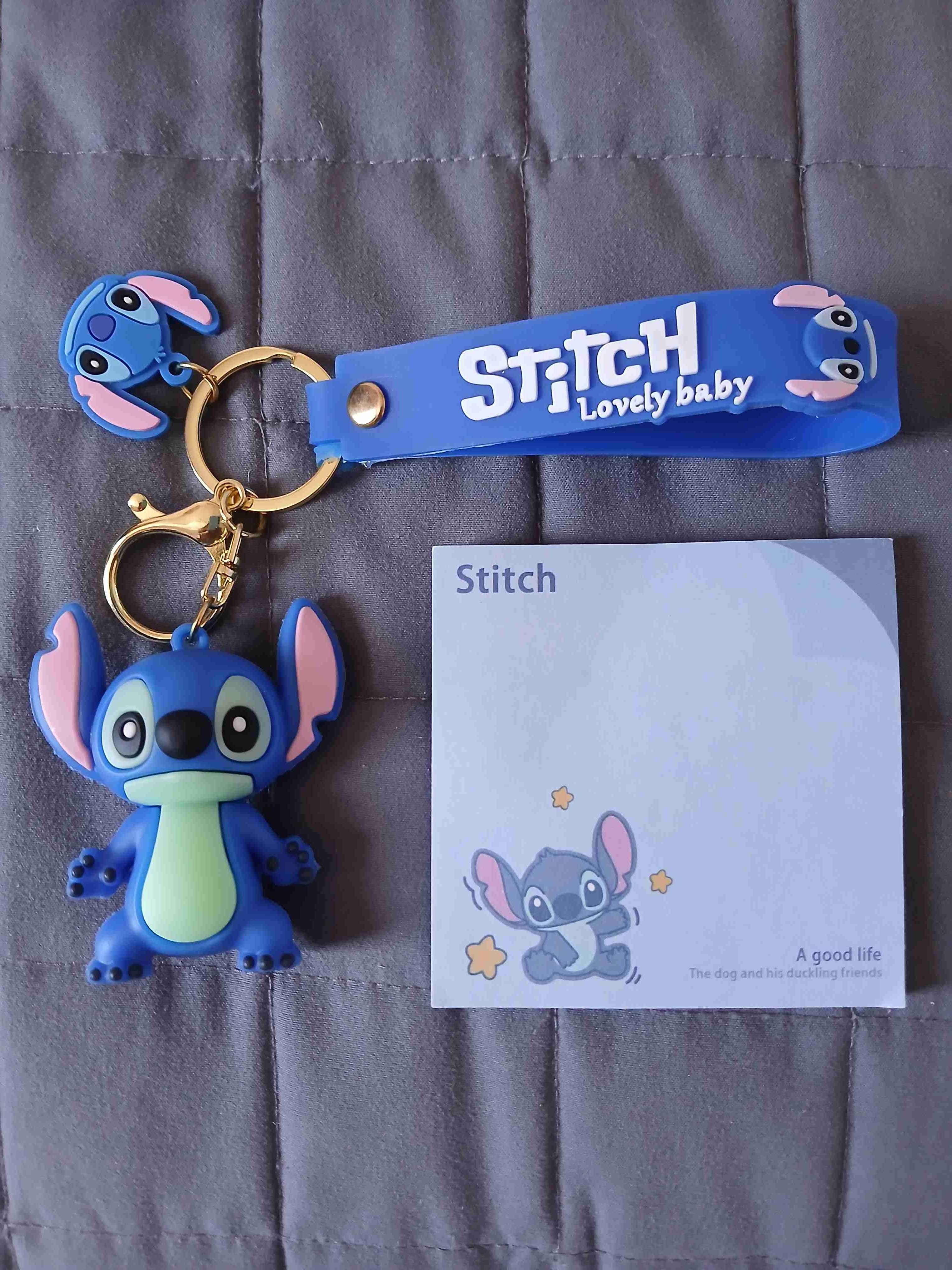 Llavero Stitch azul más notas adhesivas