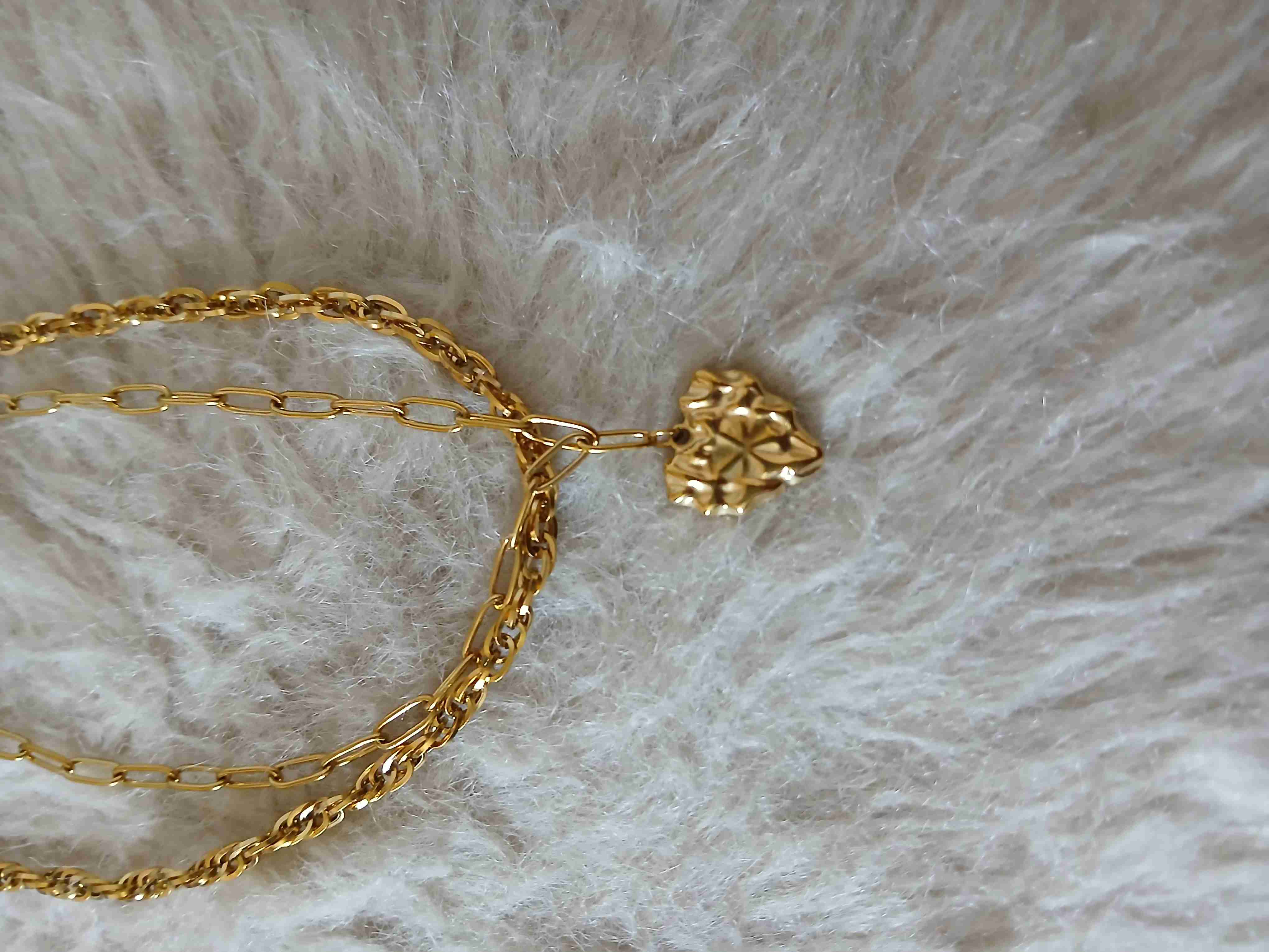 Collar doble dorado con colgante - miniatura 2