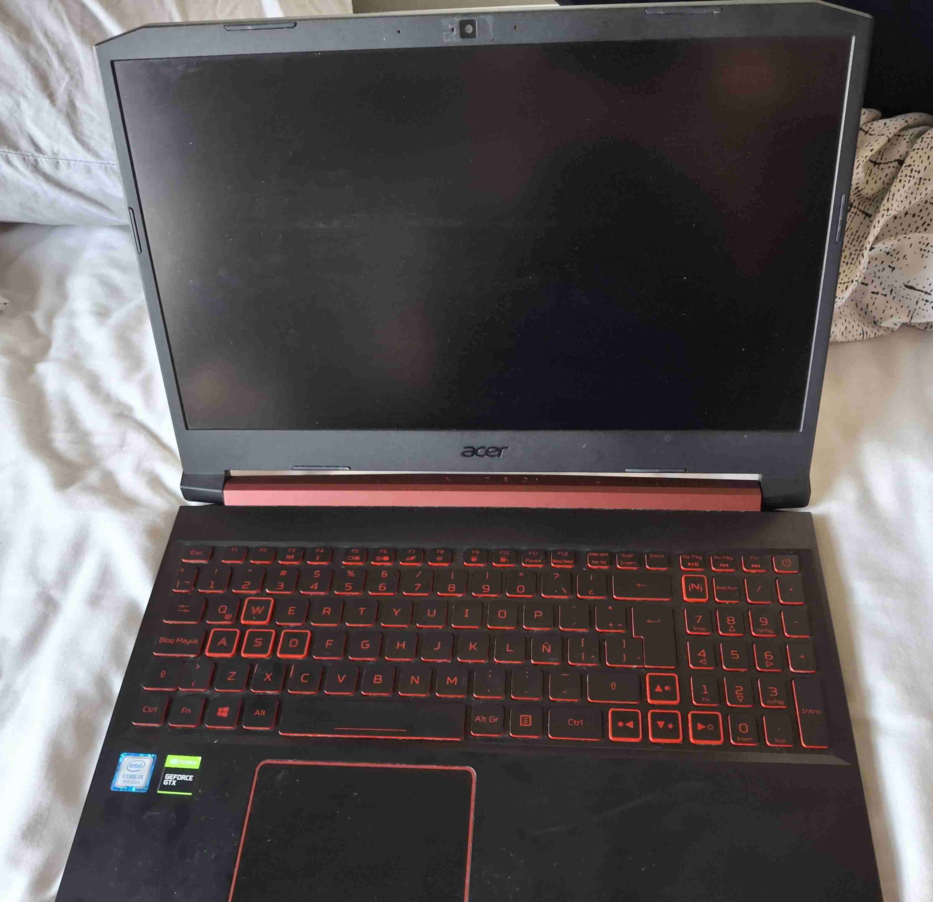 Laptop Acer Nitro 5 - miniatura 2