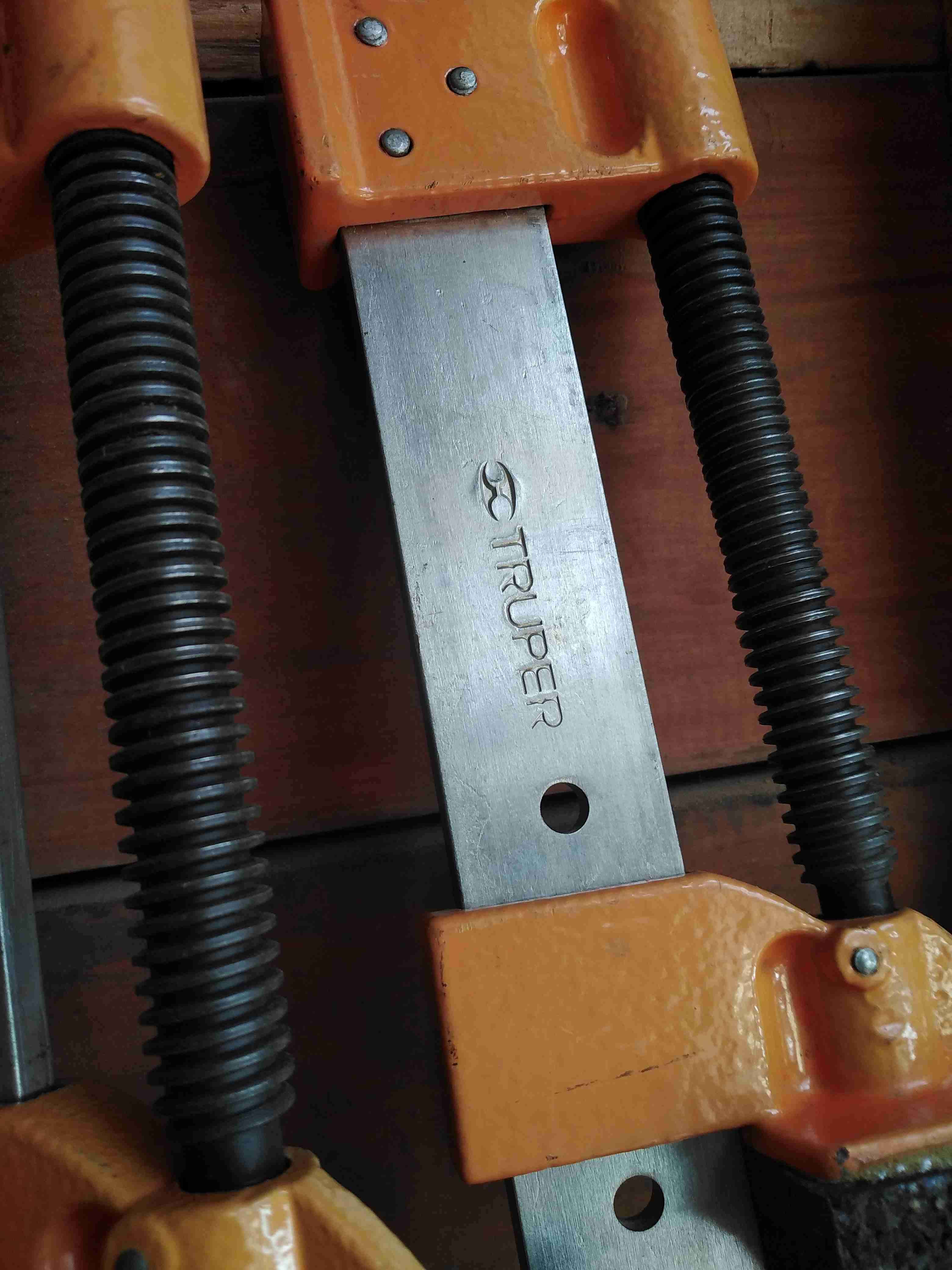 Prensas sargento carpintería Truper 180 cm - miniatura 2