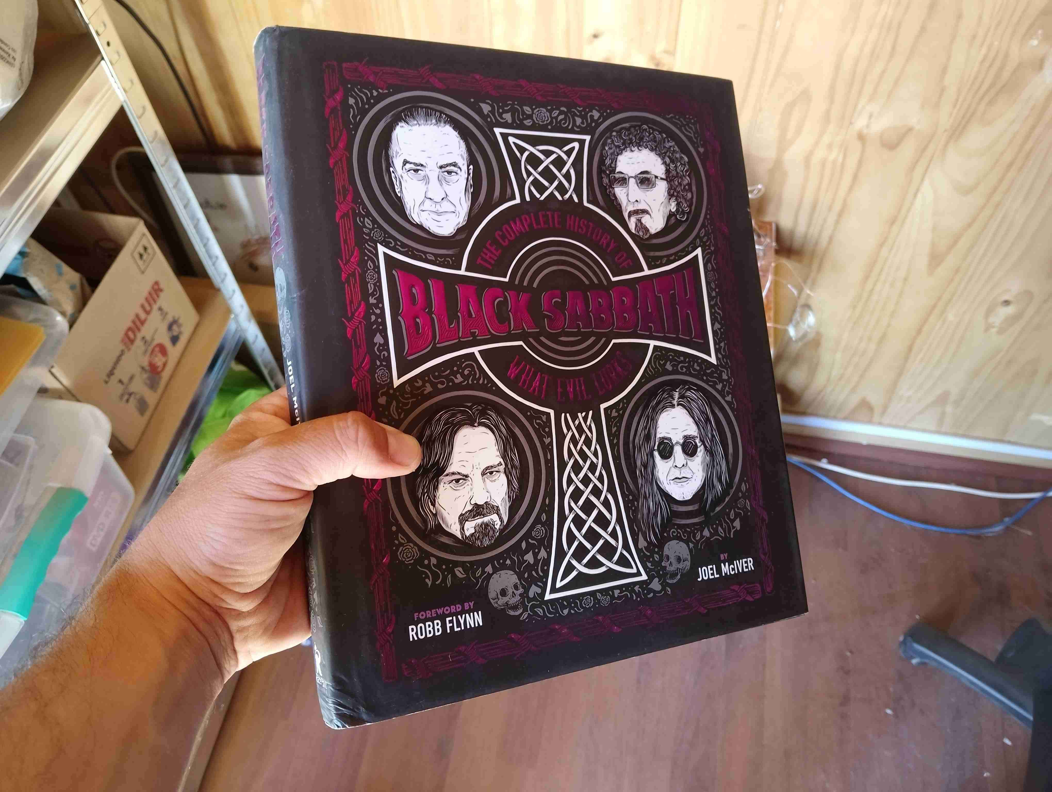 Libro The Complete History of Black Sabbath - miniatura 5