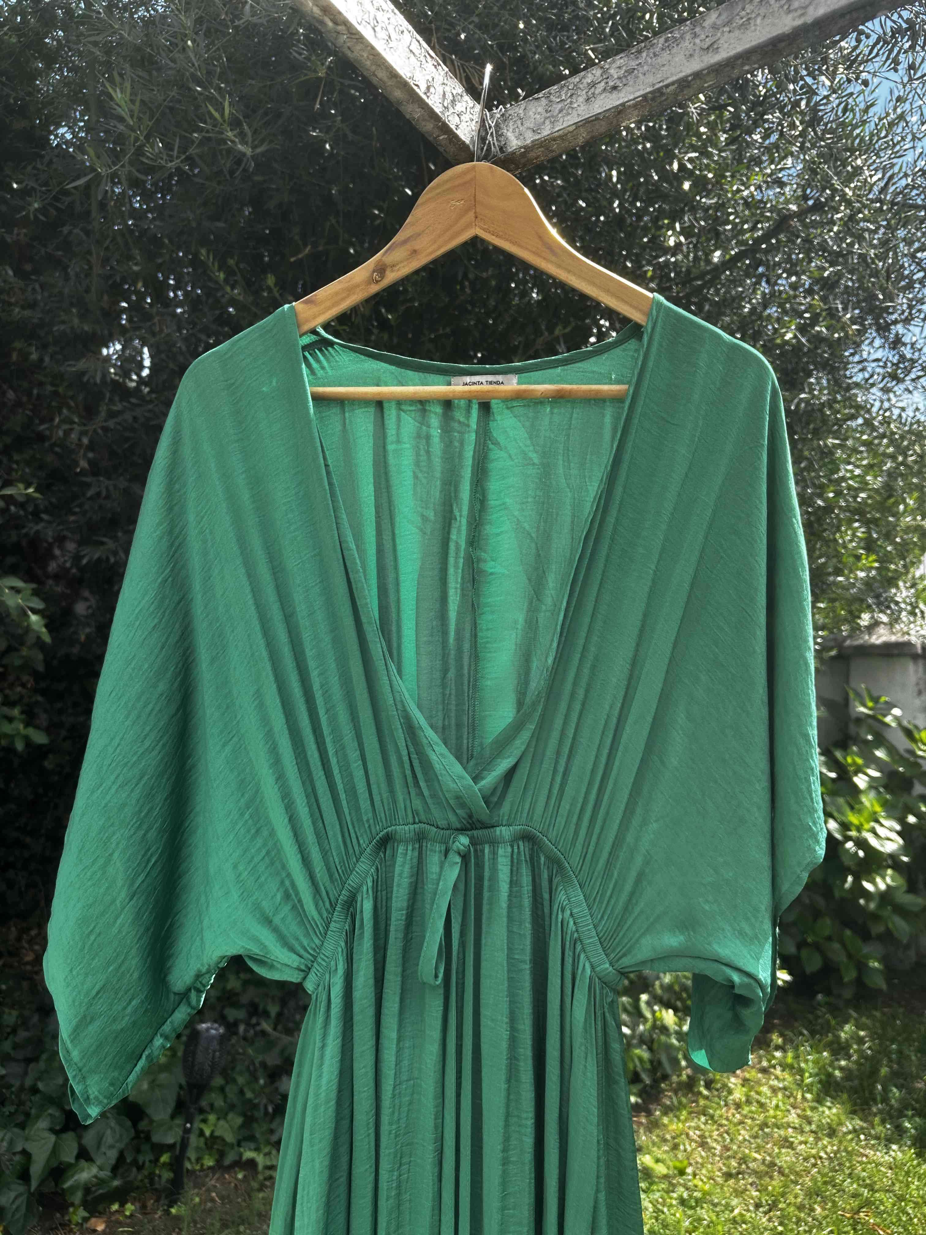 Vestido largo verde elegante - miniatura 3