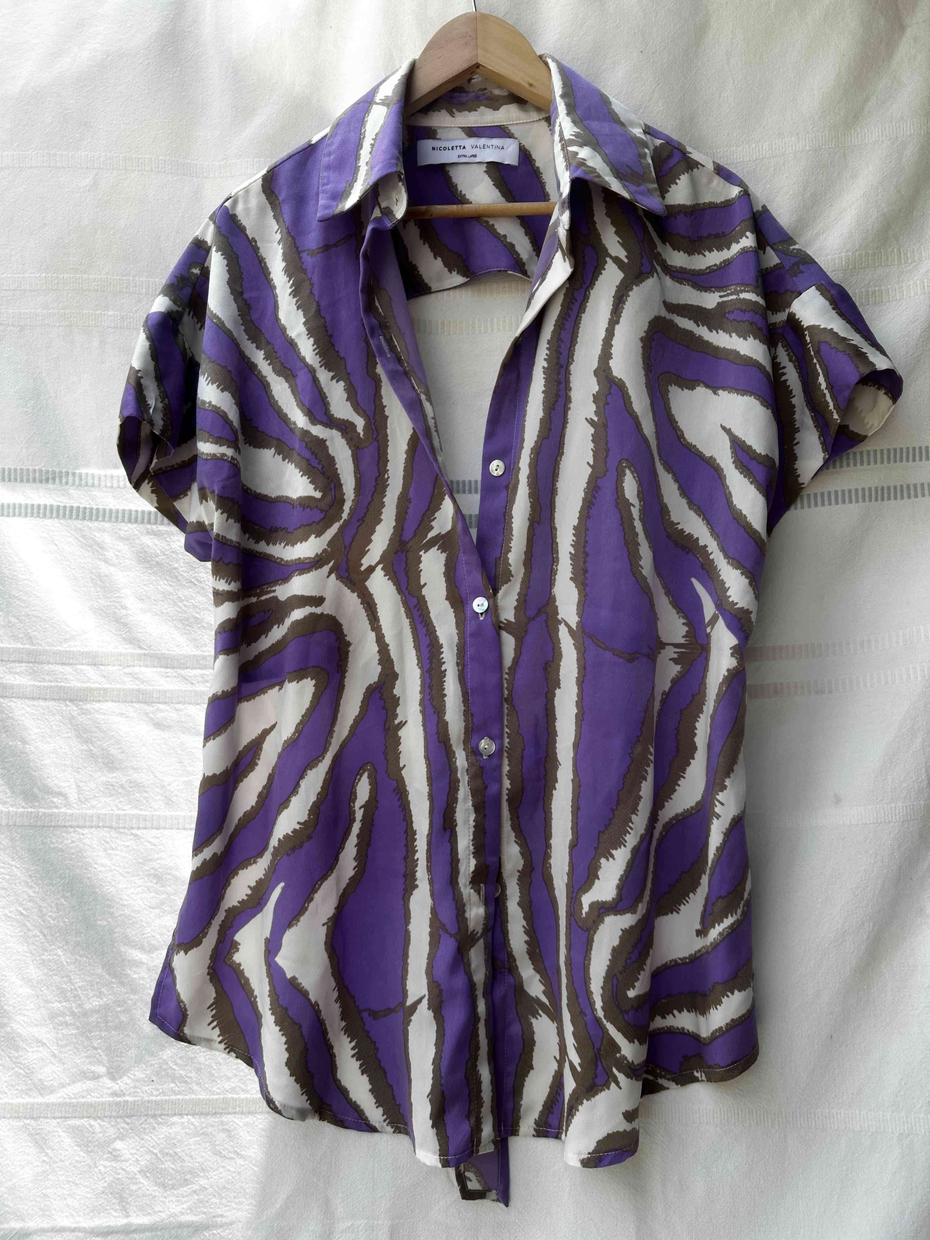 Blusa estampado animal print morado - miniatura 2