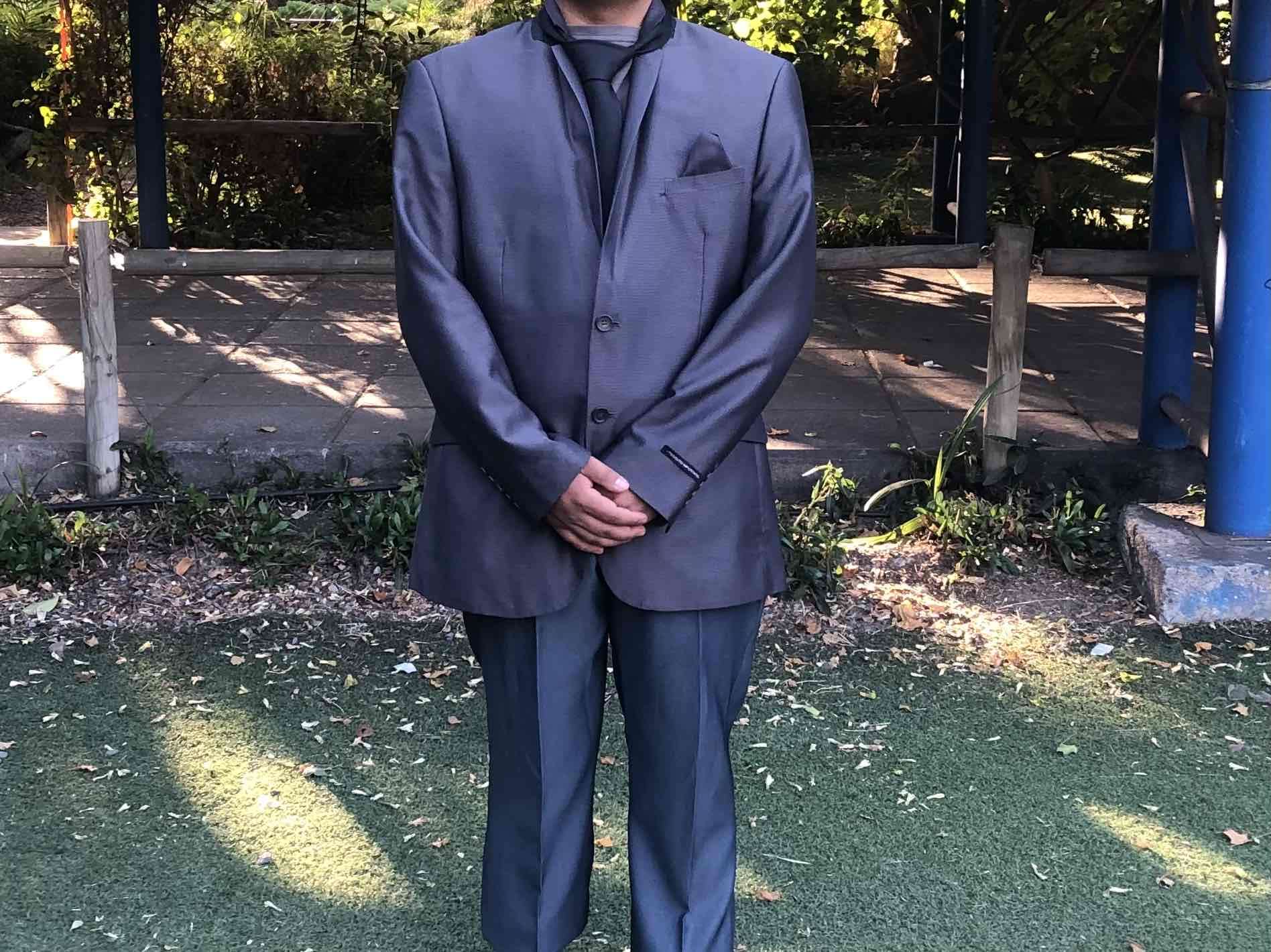 Terno de Gala Gris Satinado