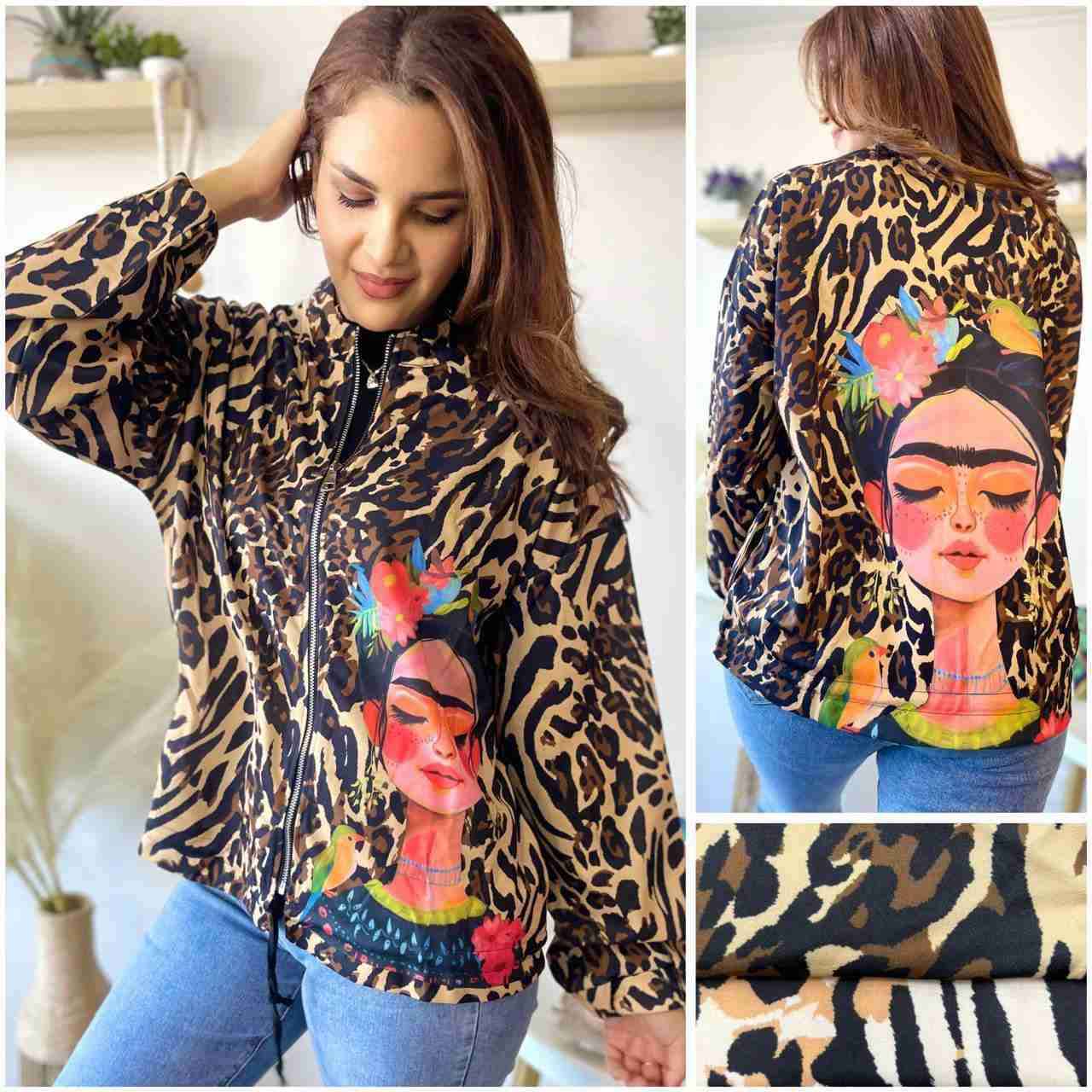 Chaqueta con estampado leopardo