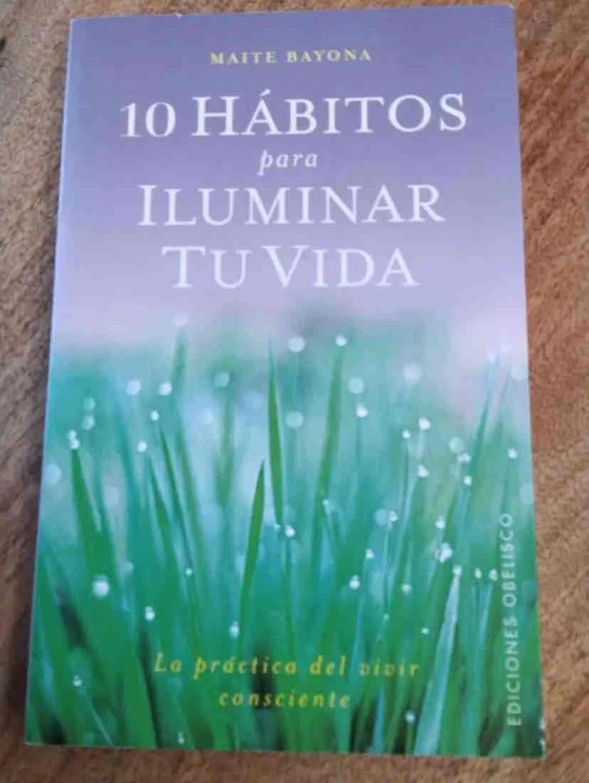Libro '10 Hábitos para Iluminar tu Vida'
