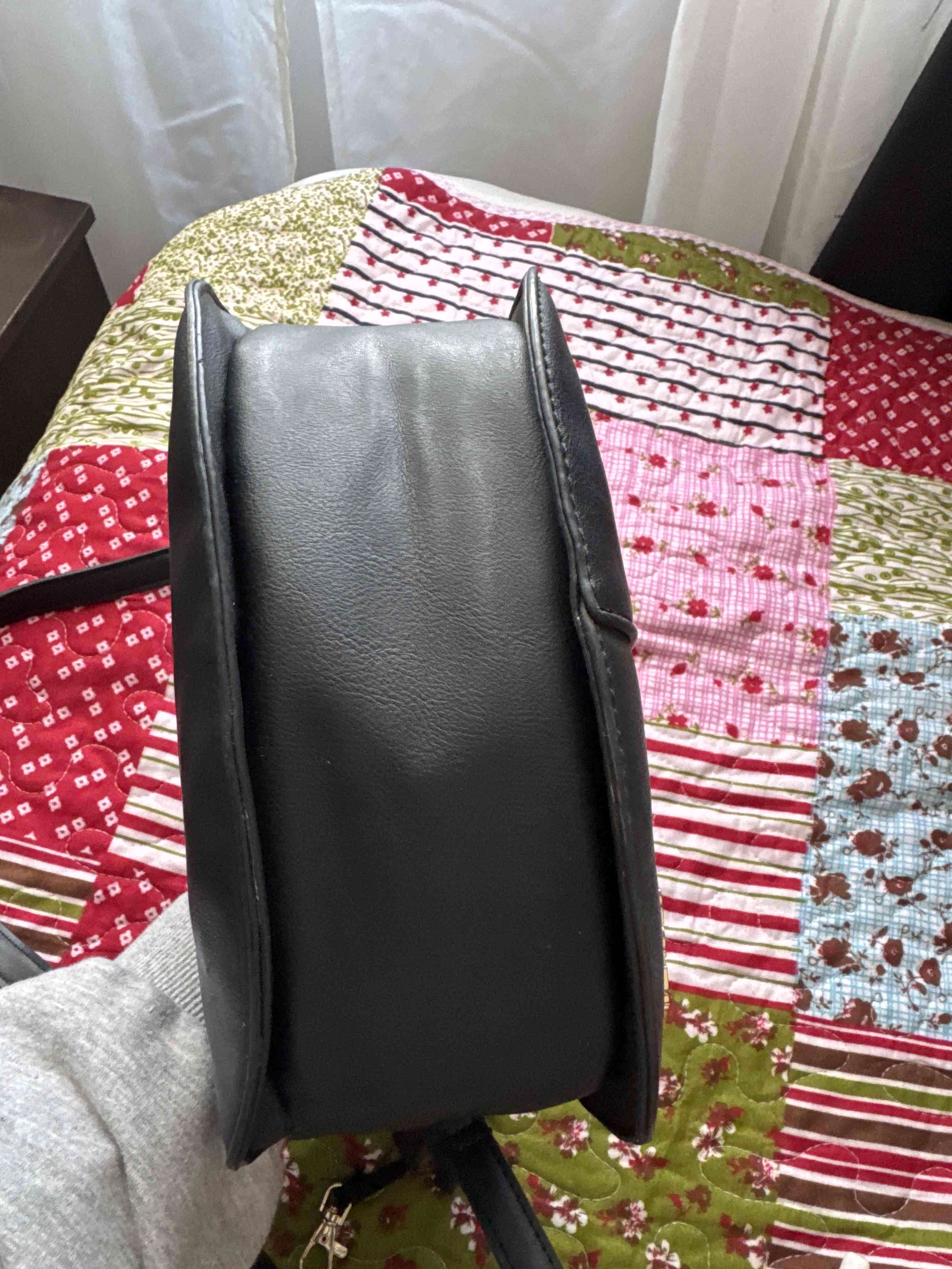 Cartera negra con correa - miniatura 2