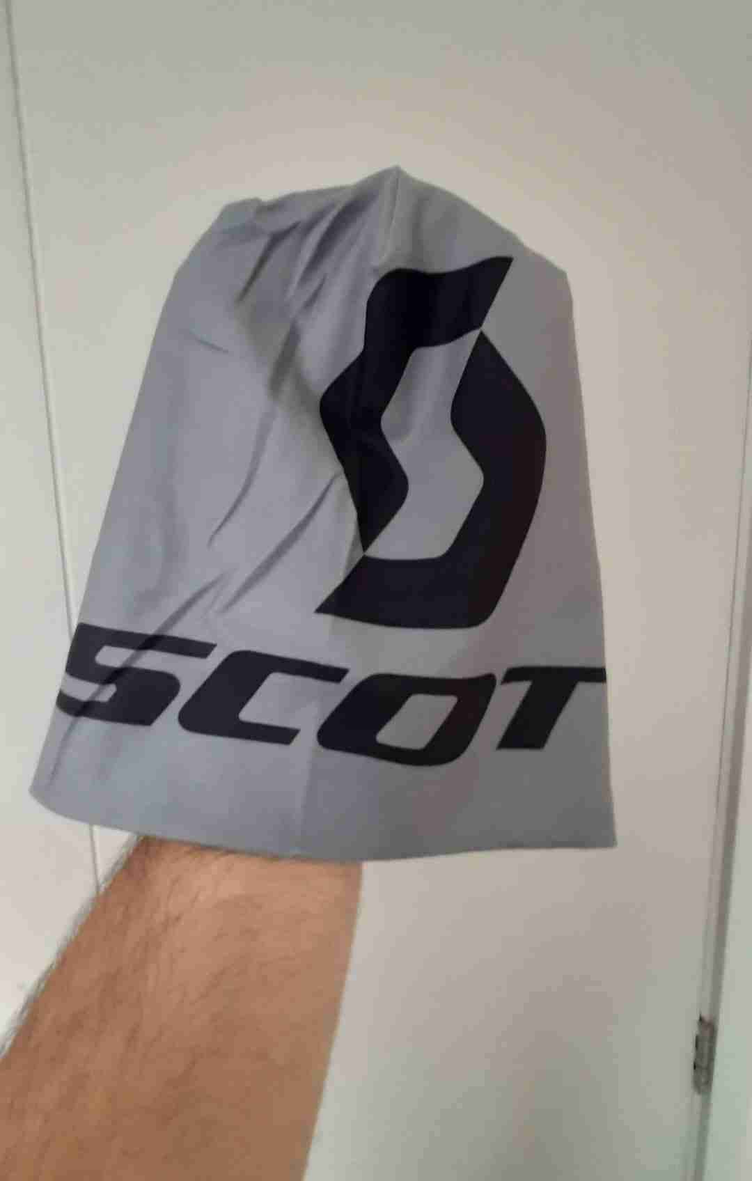 Gorro Scott gris