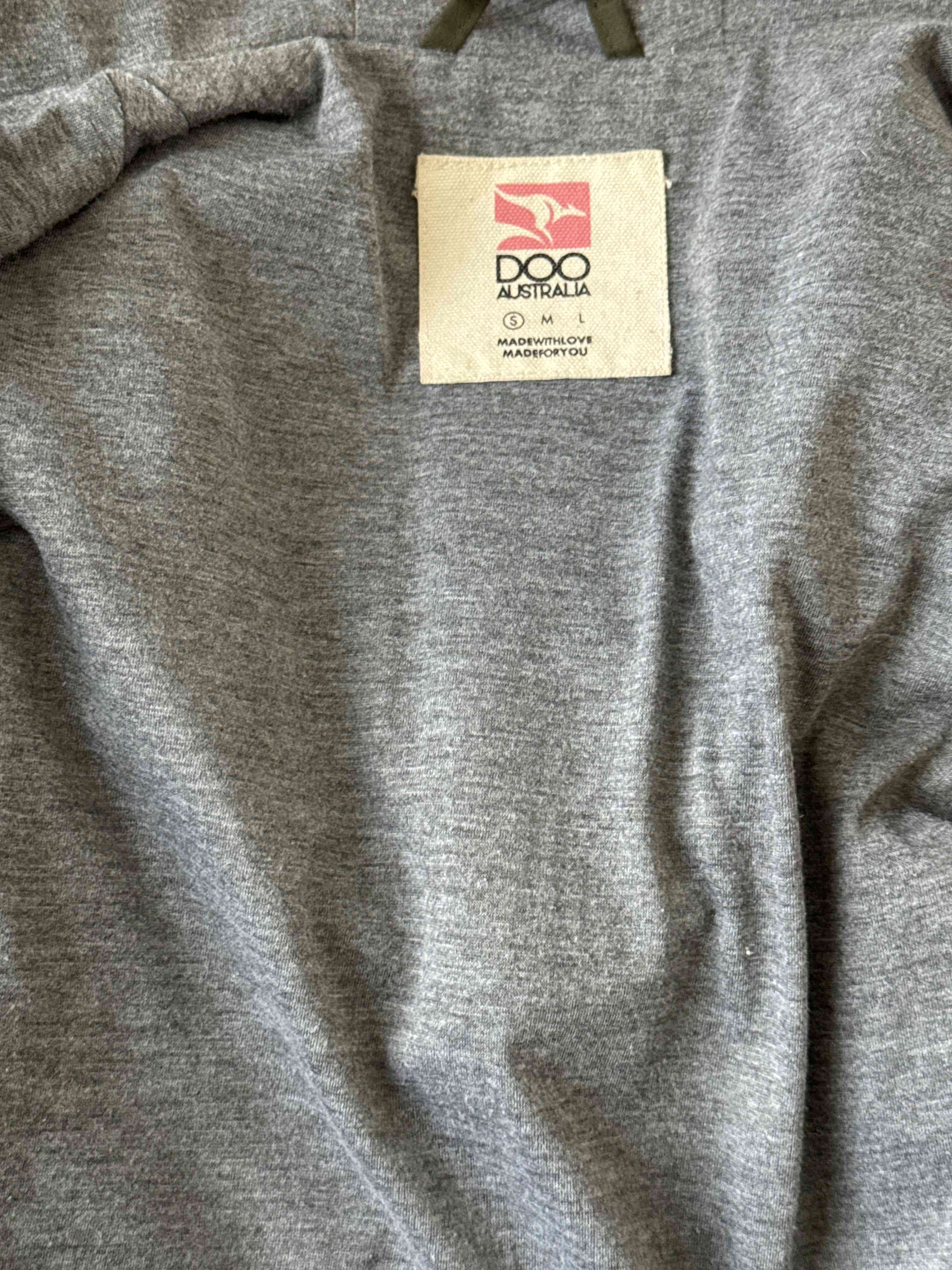 Parca verde con capucha - miniatura 3