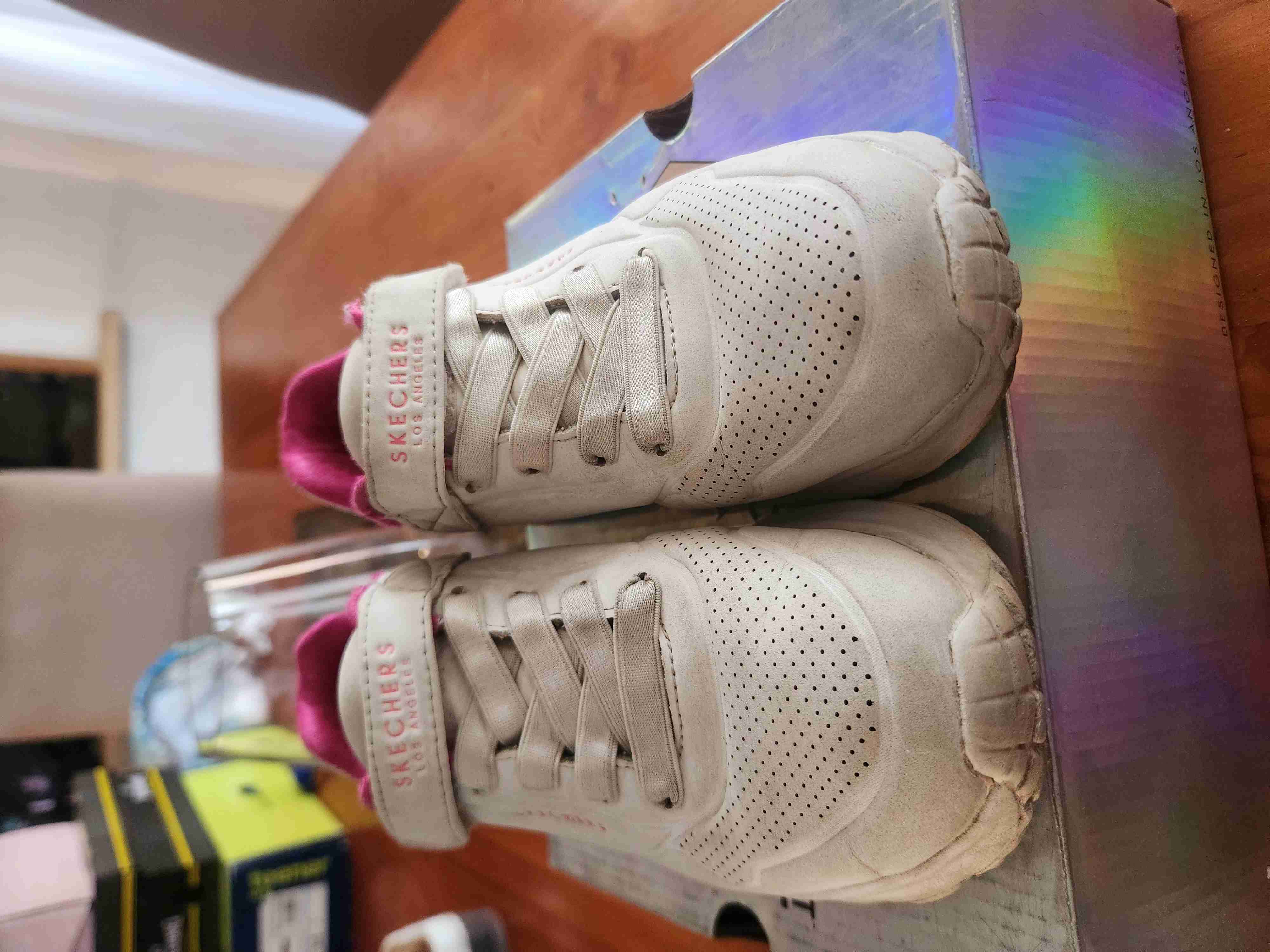 Zapatillas Skechers blancas - miniatura 2