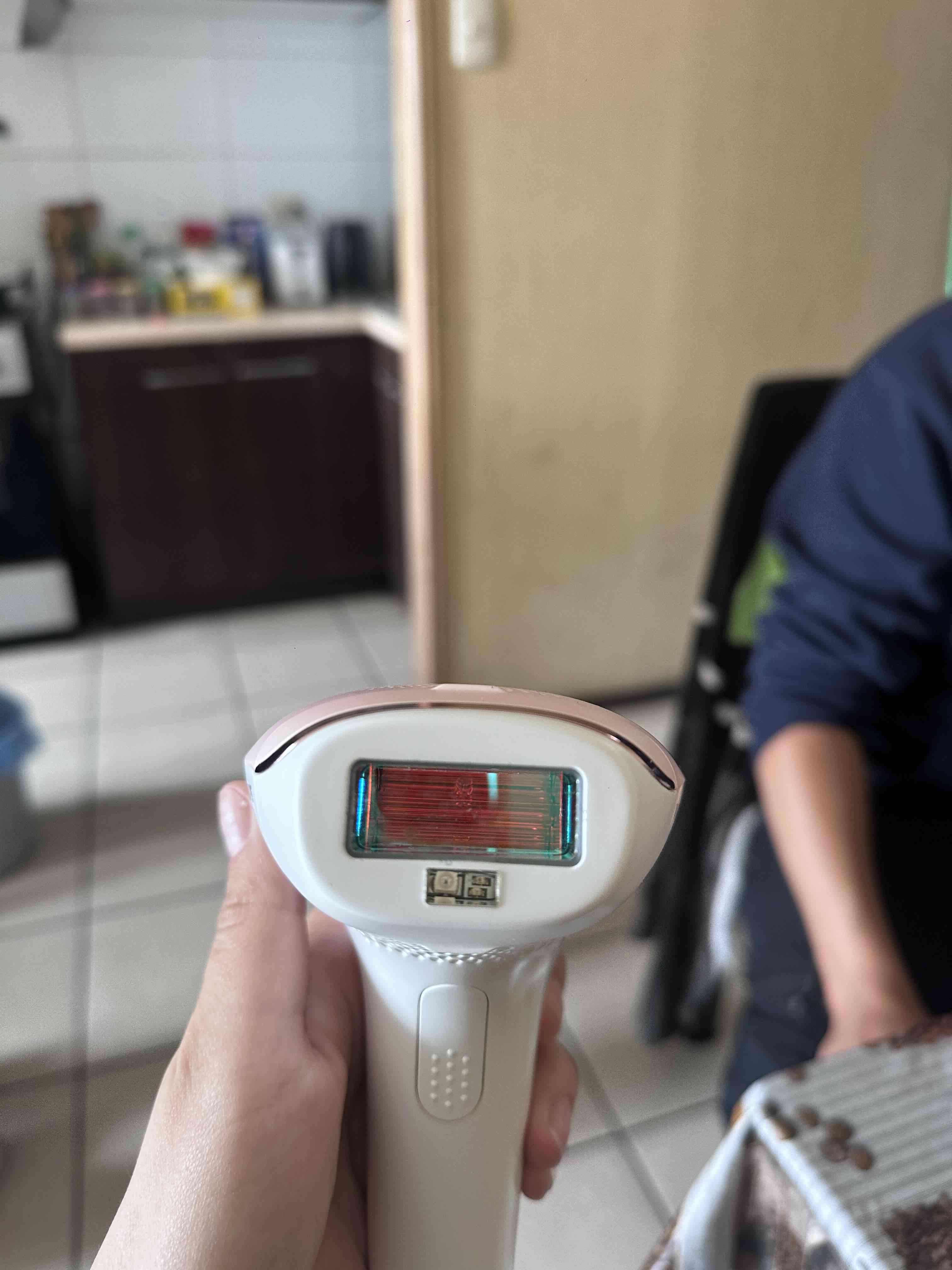 Depiladora Philips Lumea Advanced - miniatura 2