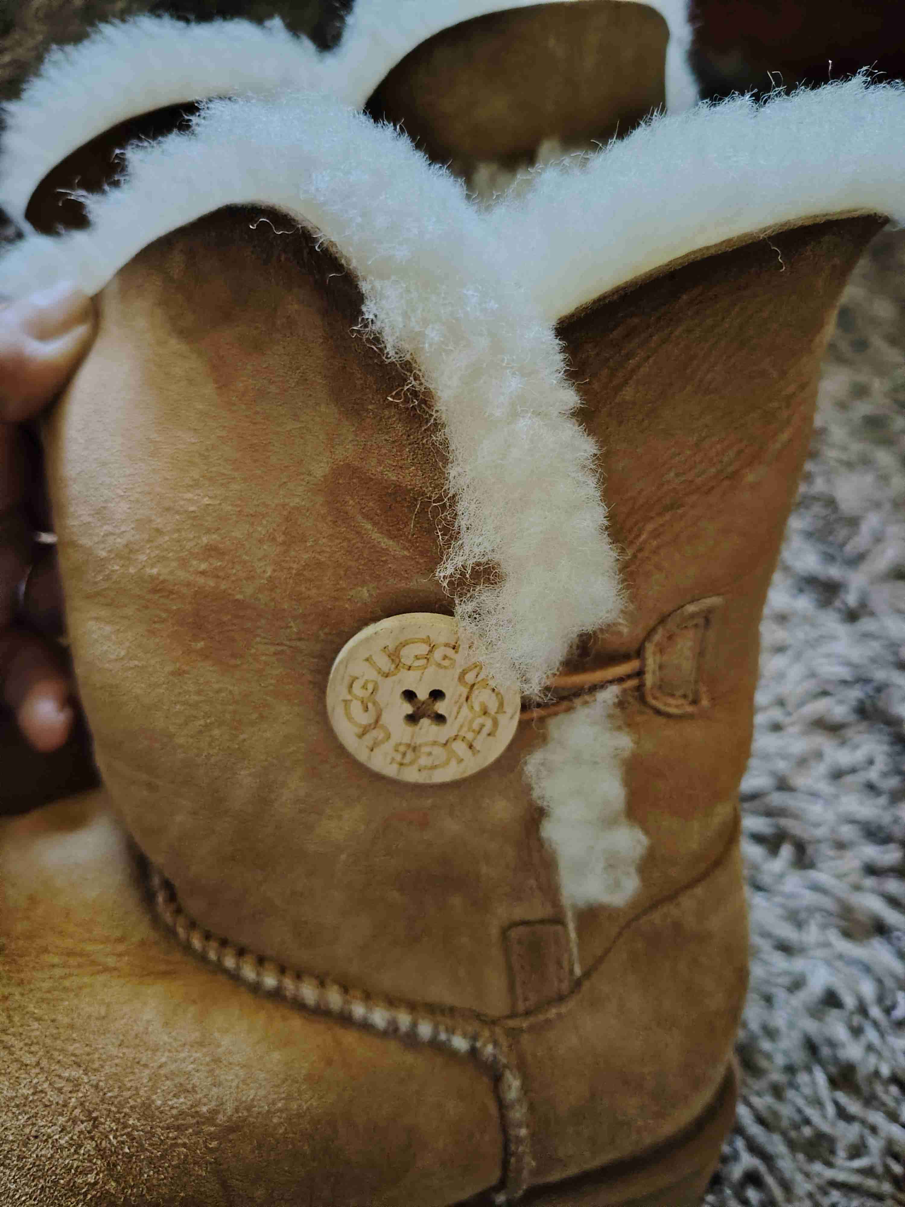 Botas UGG modelo Bailey Button - miniatura 4