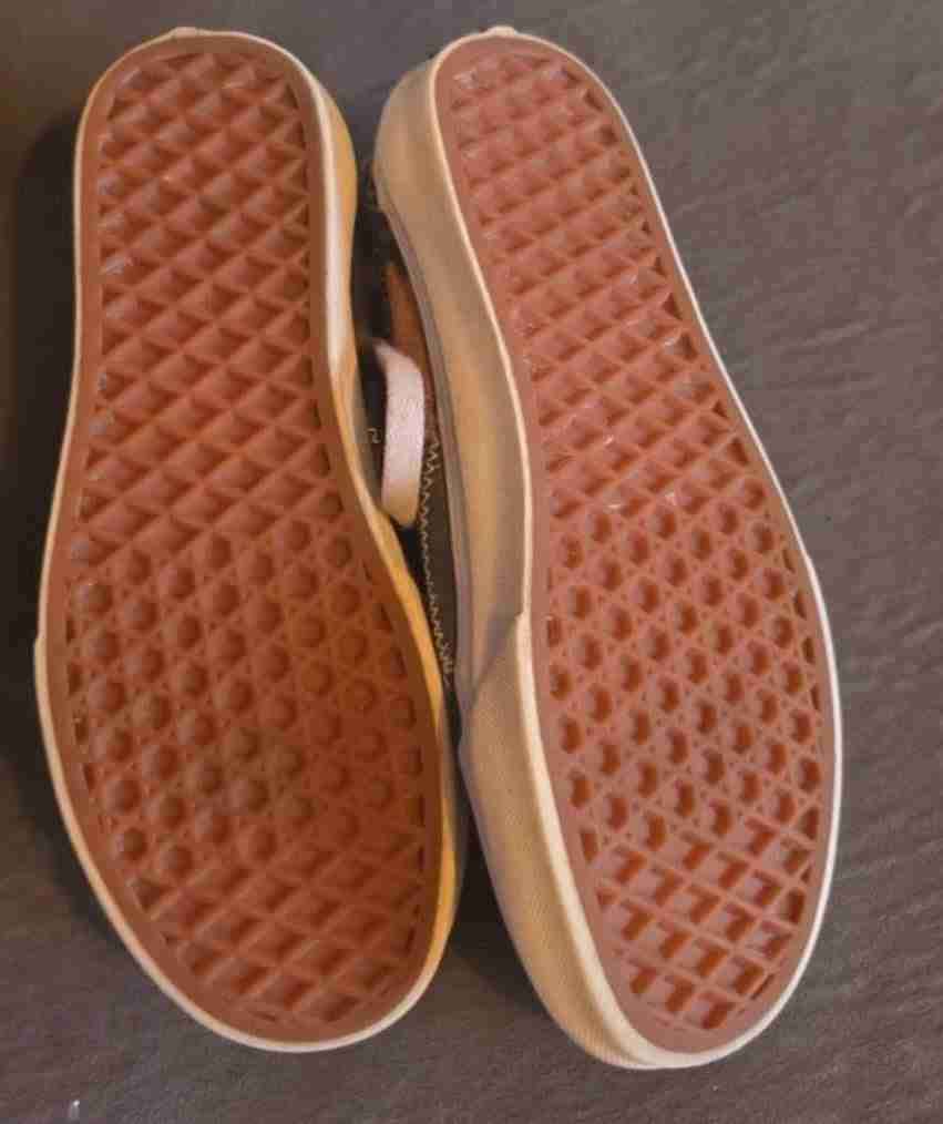 Zapatillas Vans con diseño y tachas - miniatura 2